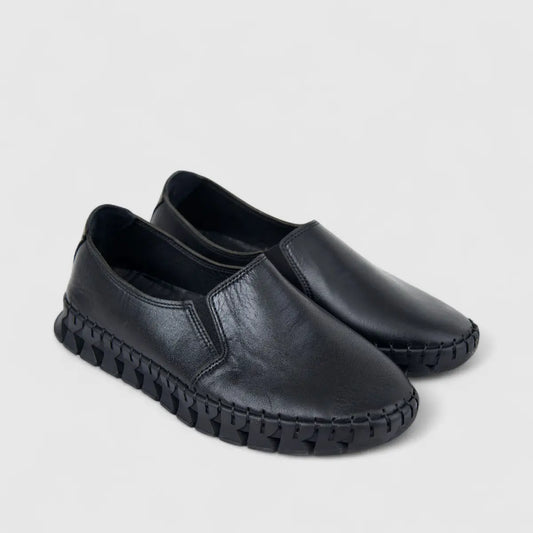 Karyoka Ladies Leather Comfort Slip On 6562 Black KS95