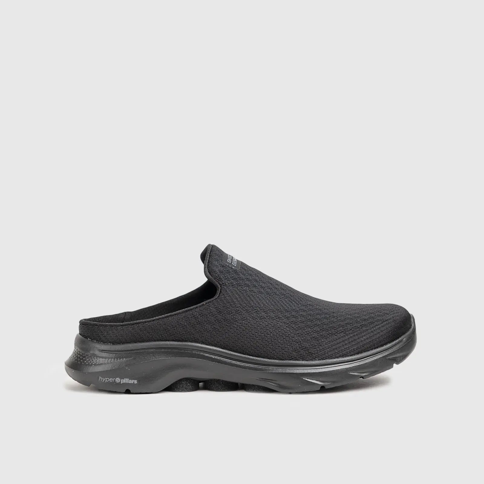 Go Walk Open Back Slip Ons Black 125224 – familyshoecentre