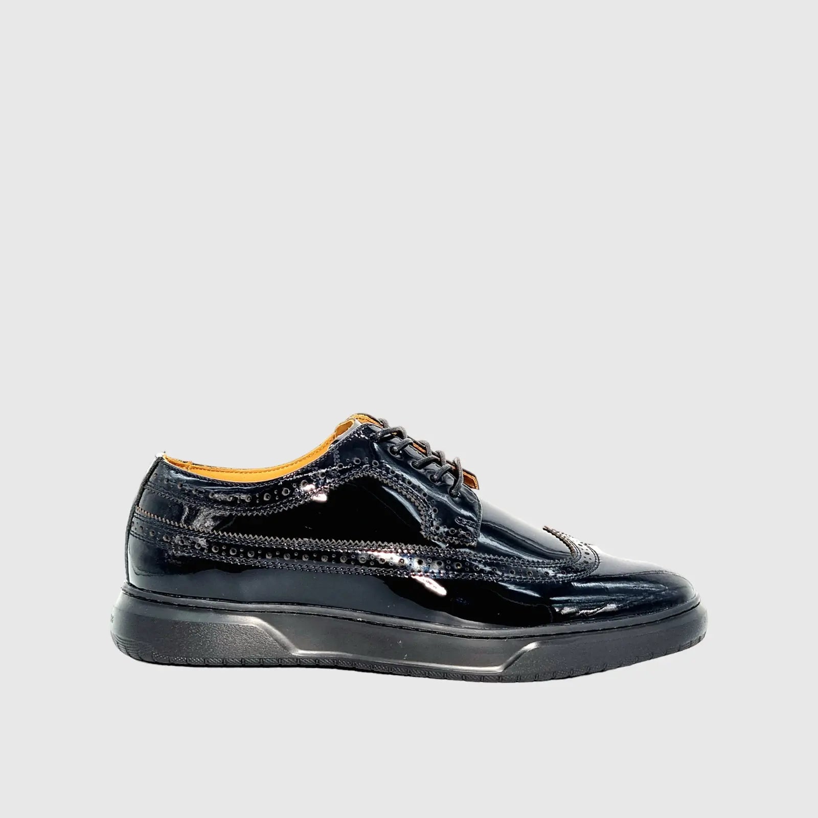 FLORSHEIM PREMIER WING BLACK PATENT FAMILYSHOECENTRE