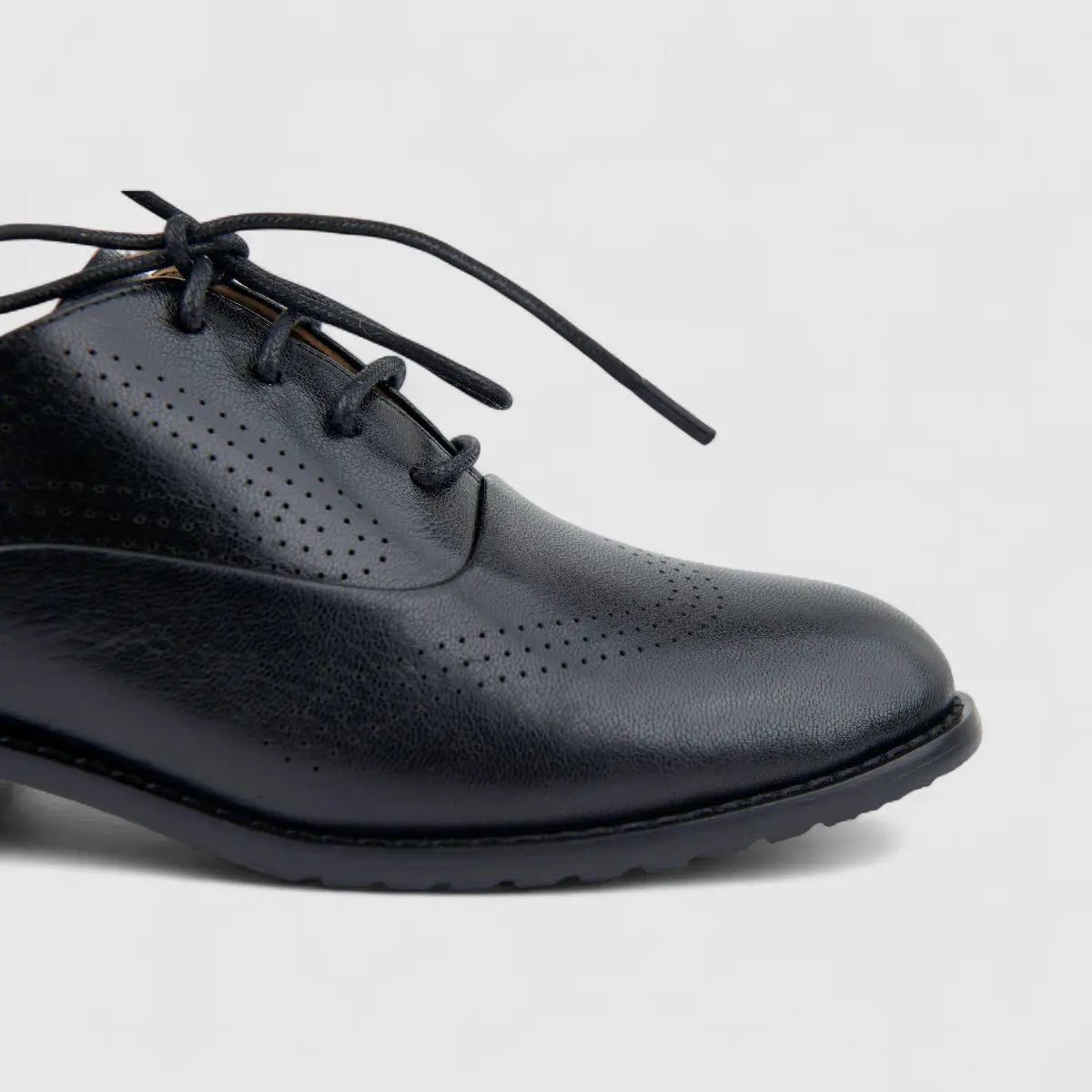 Bulbul Ladies Leather Lace Up Shoe Black LSF-02