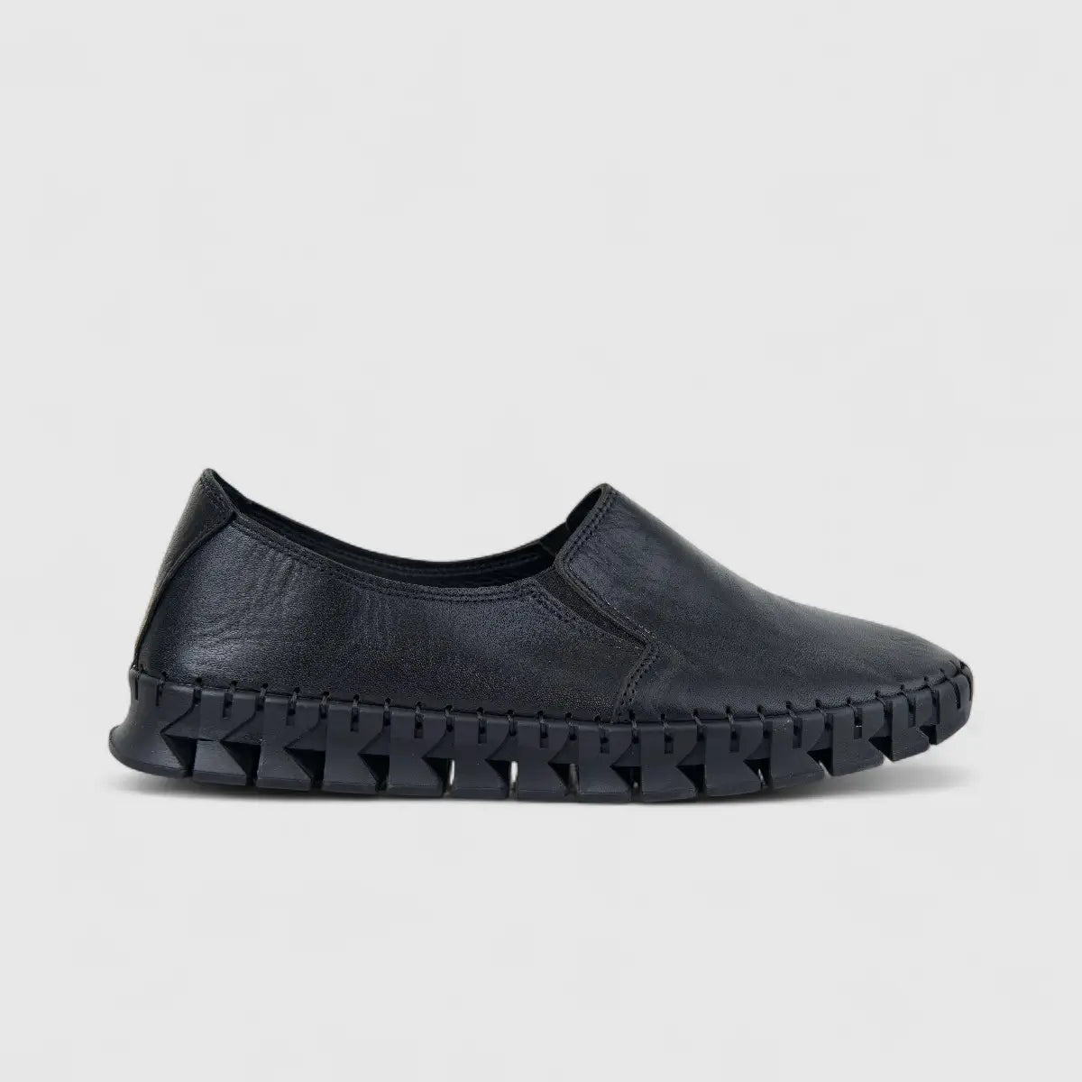Karyoka Ladies Leather Comfort Slip On 6562 Black KS95