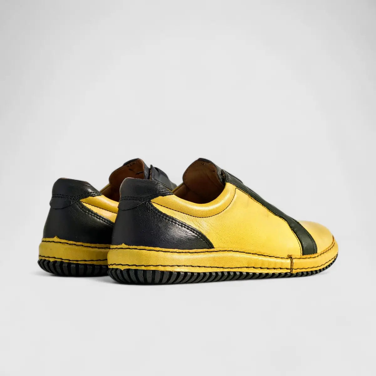 Karyoka Comfort Leather Boots 6467 Black/Yellow Oxfords | familyshoecentre