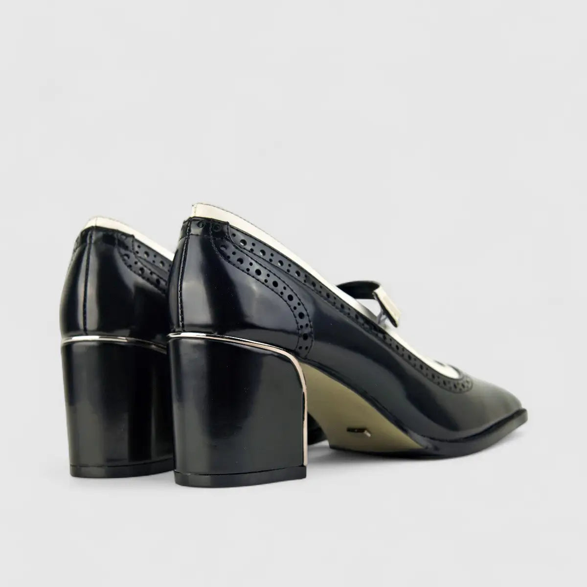 Bulbul Ladies Block Heel Shoe CAR-011 Black/White