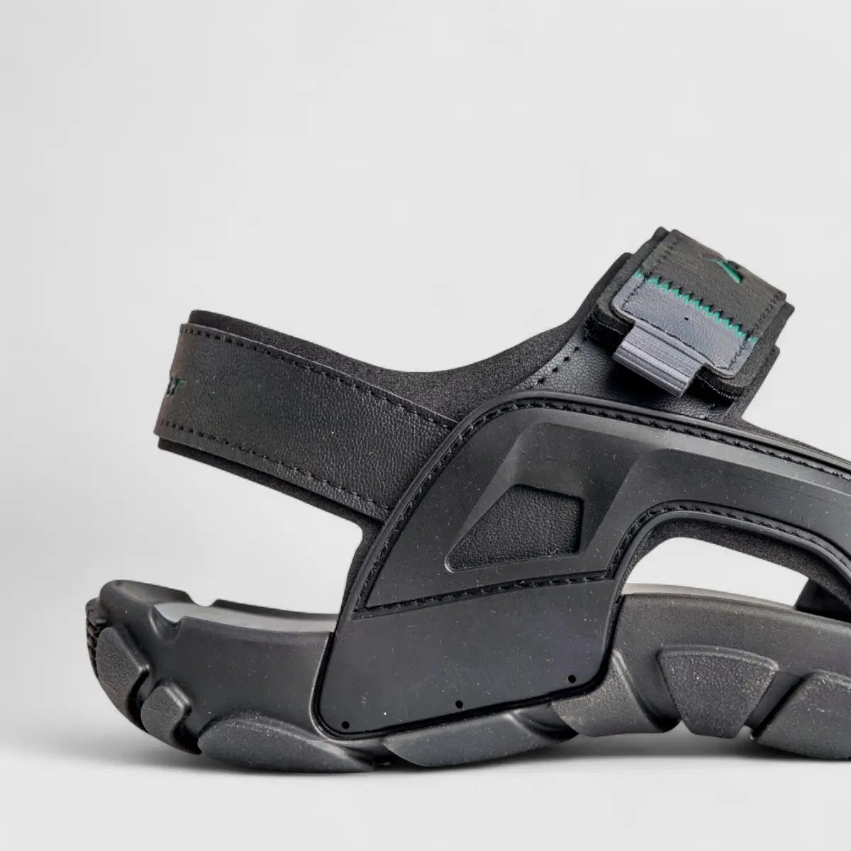 Rider Trek Black Grey GRM83724 IL124