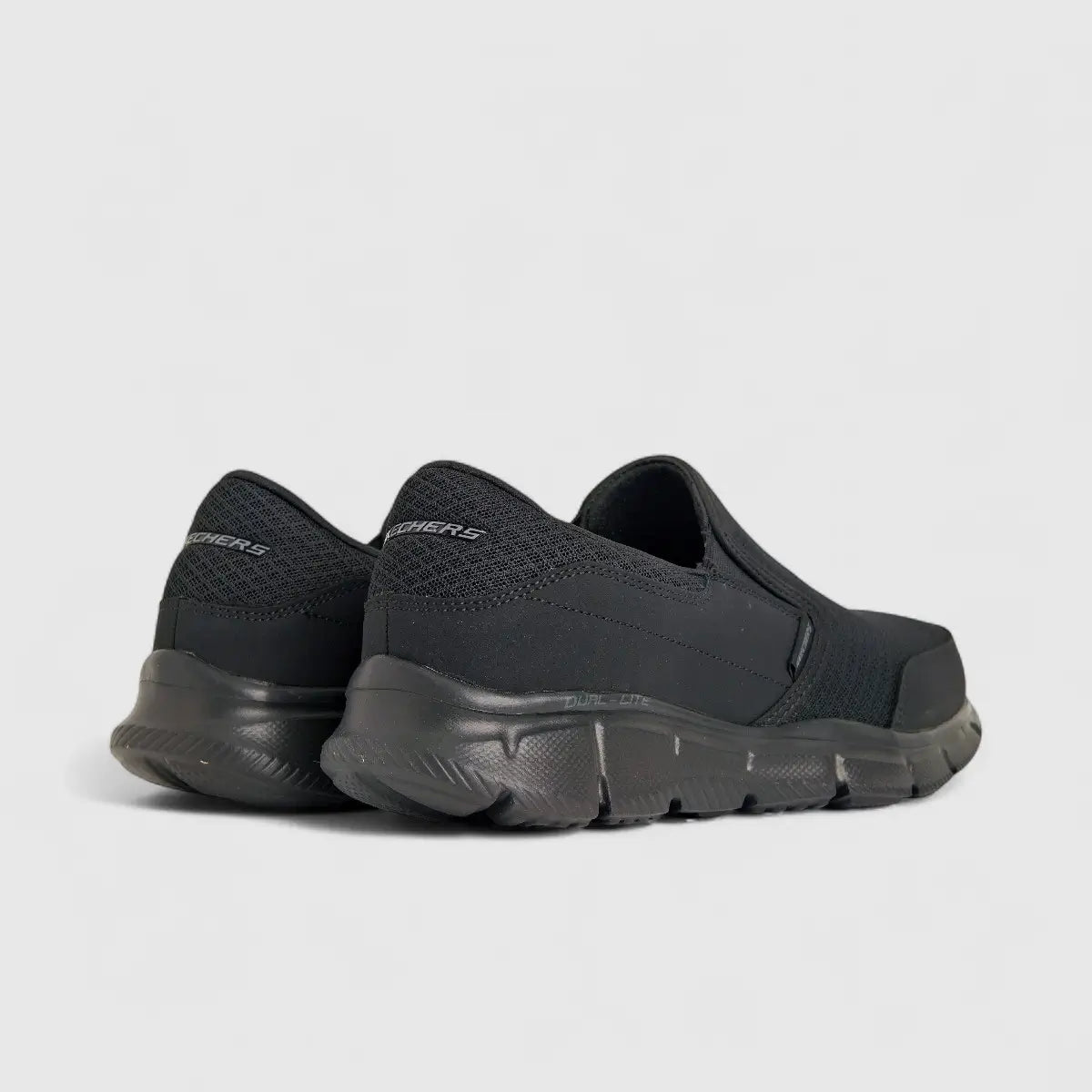 Skechers Men's Comfort Slip On Equalizer Persistent 51361 Black SM105