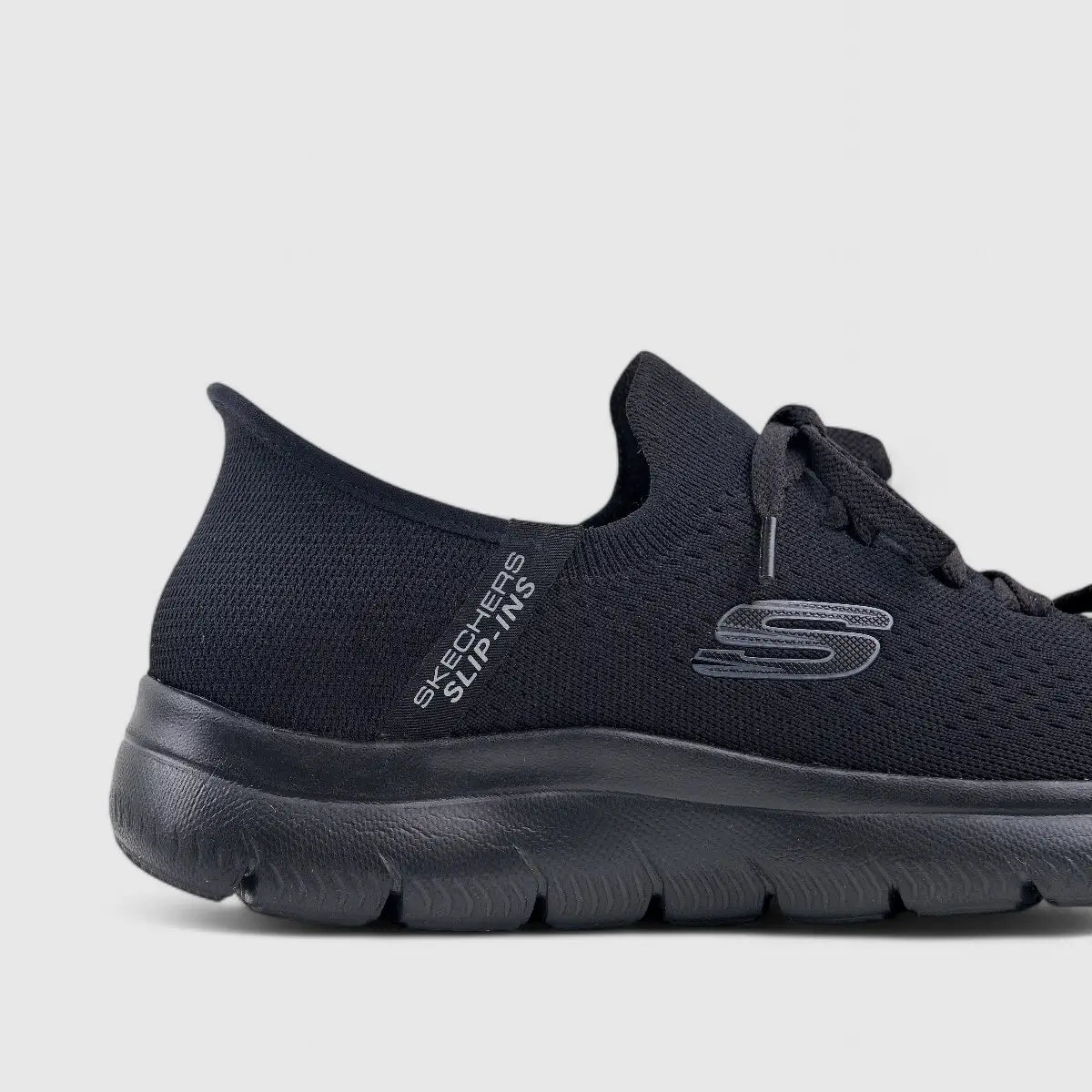 Skechers Mens Summits Black 232439 Sneakers | familyshoecentre