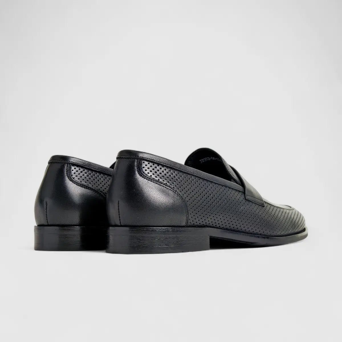 Morbido Mens Slip on Black J2352-06-C515 MM2