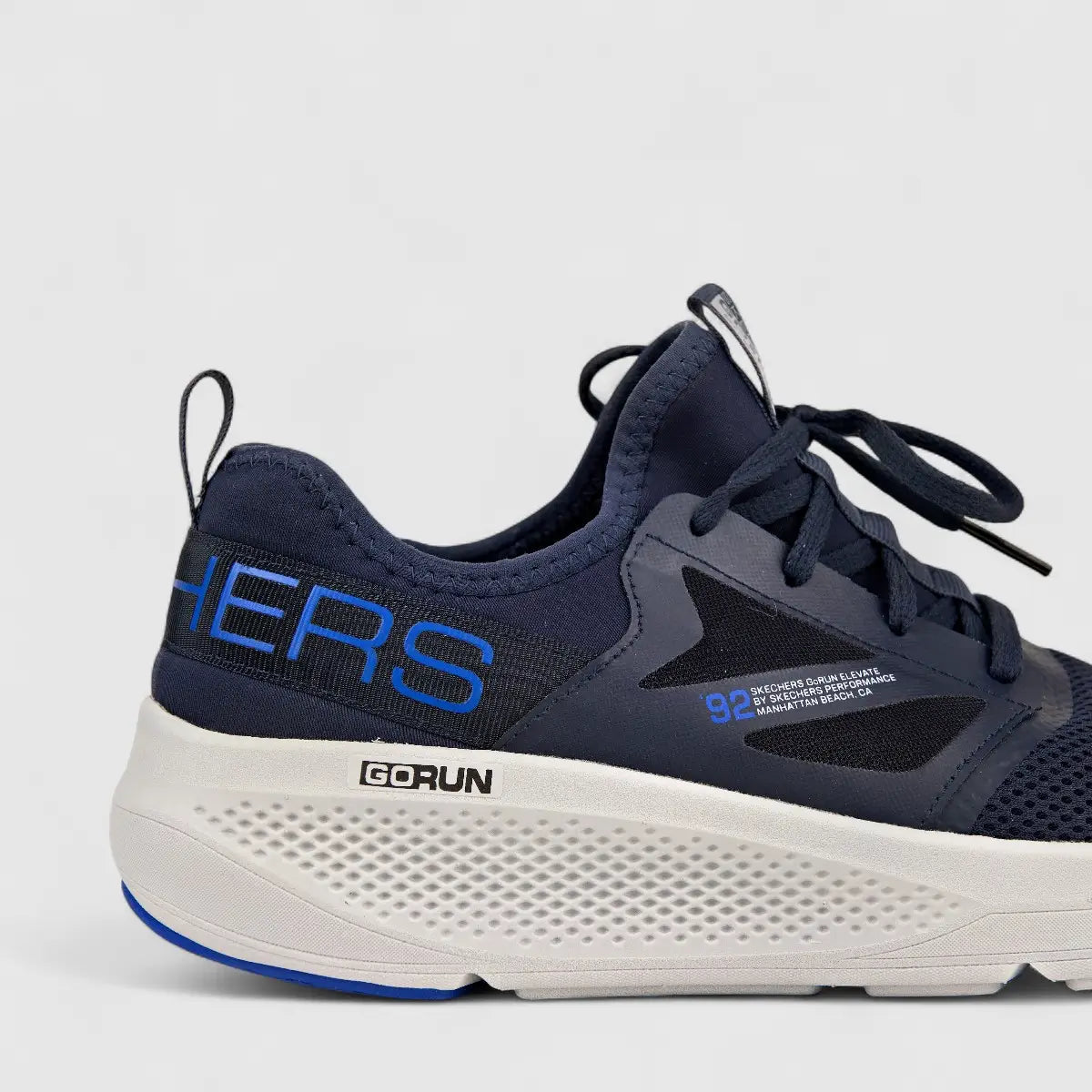 Skechers Men's Comfort Sneaker Go Run Elevate 220182 Navy Blue SM86