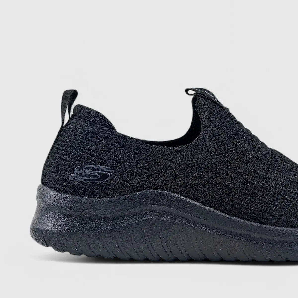 Skechers Mens Ultra Flex Motion 2.0 Mirkon 232106 Sneakers | familyshoecentre