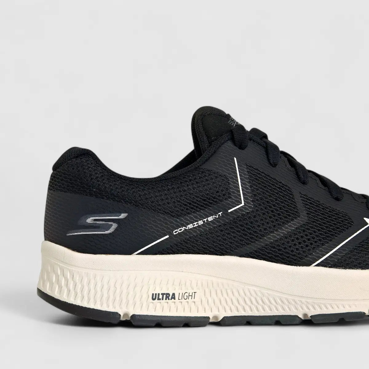 Skechers Men's Comfort Sneaker Go Run Consistent Traceur 22082 Black White SM112