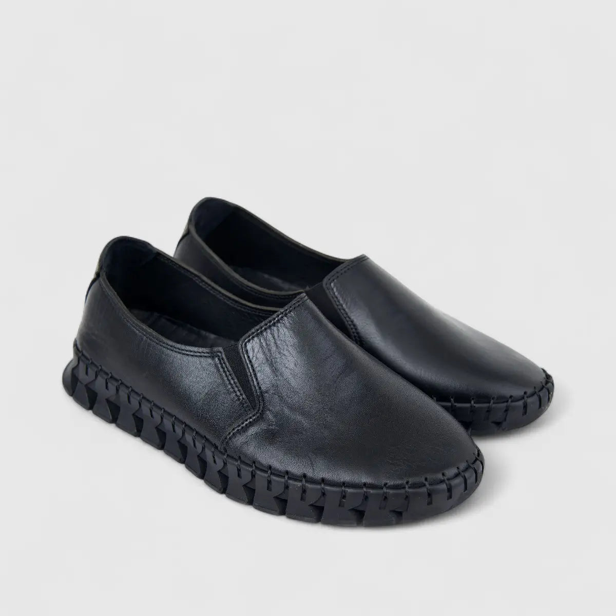 Karyoka Ladies Leather Comfort Slip On 6562 Black KS95