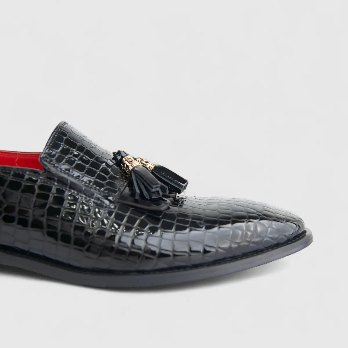 Formales Men's Leather Slip On With Tassel AE585-130 Black EL142