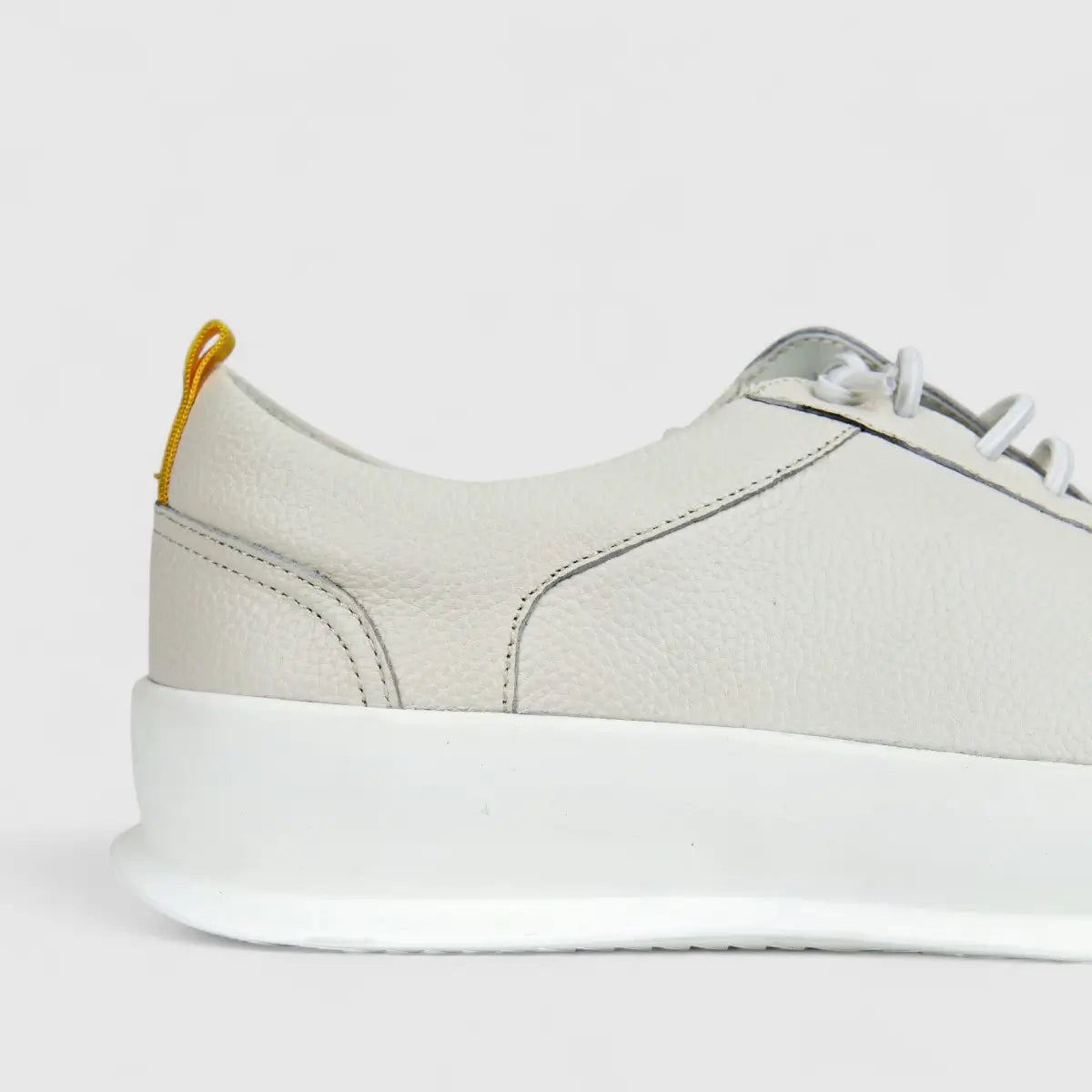 Formales Mens Leather Sneaker FM23818-20 White FK16