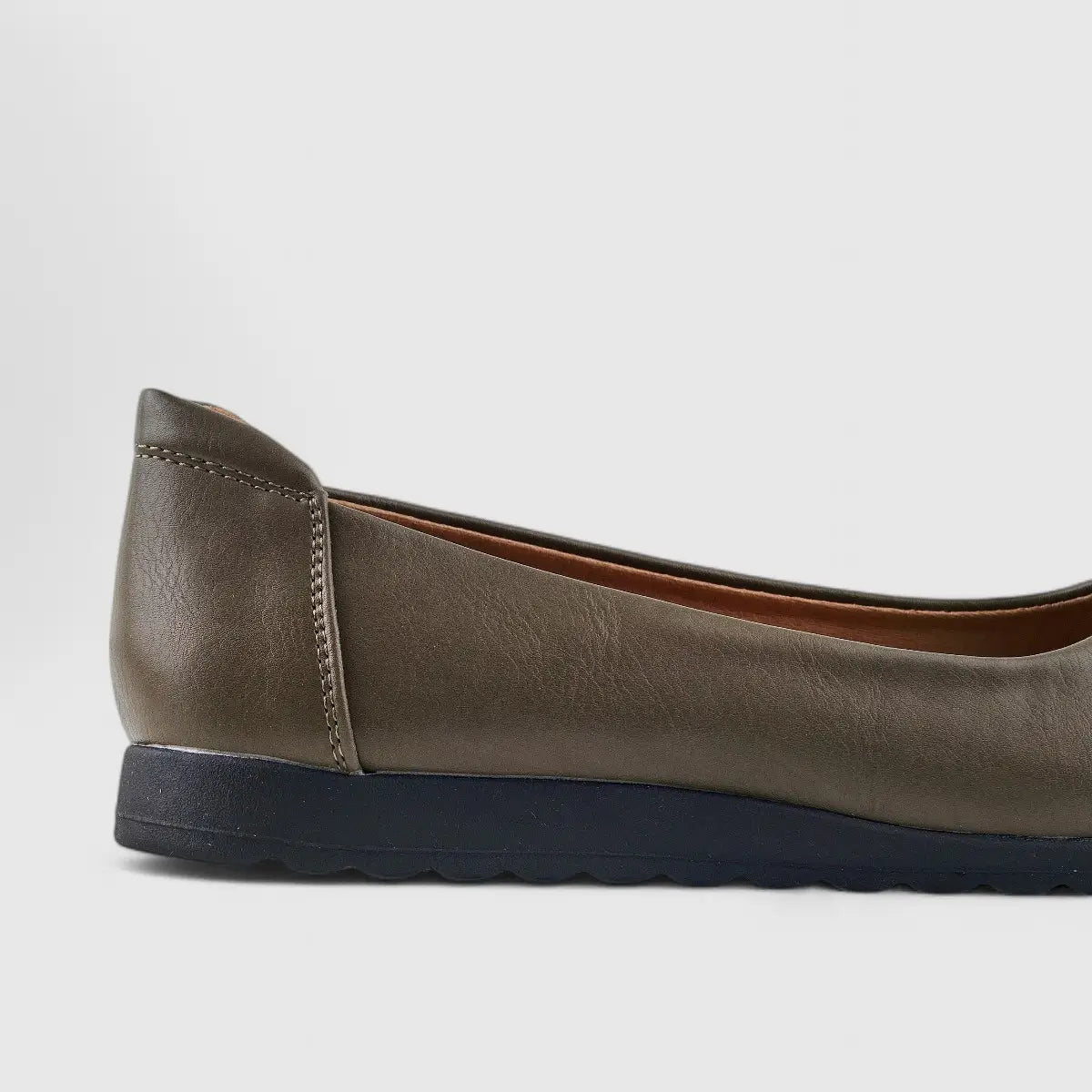 Soft Style By Hush Puppies Haley Pump Olive 01507 Pumps | familyshoecentre