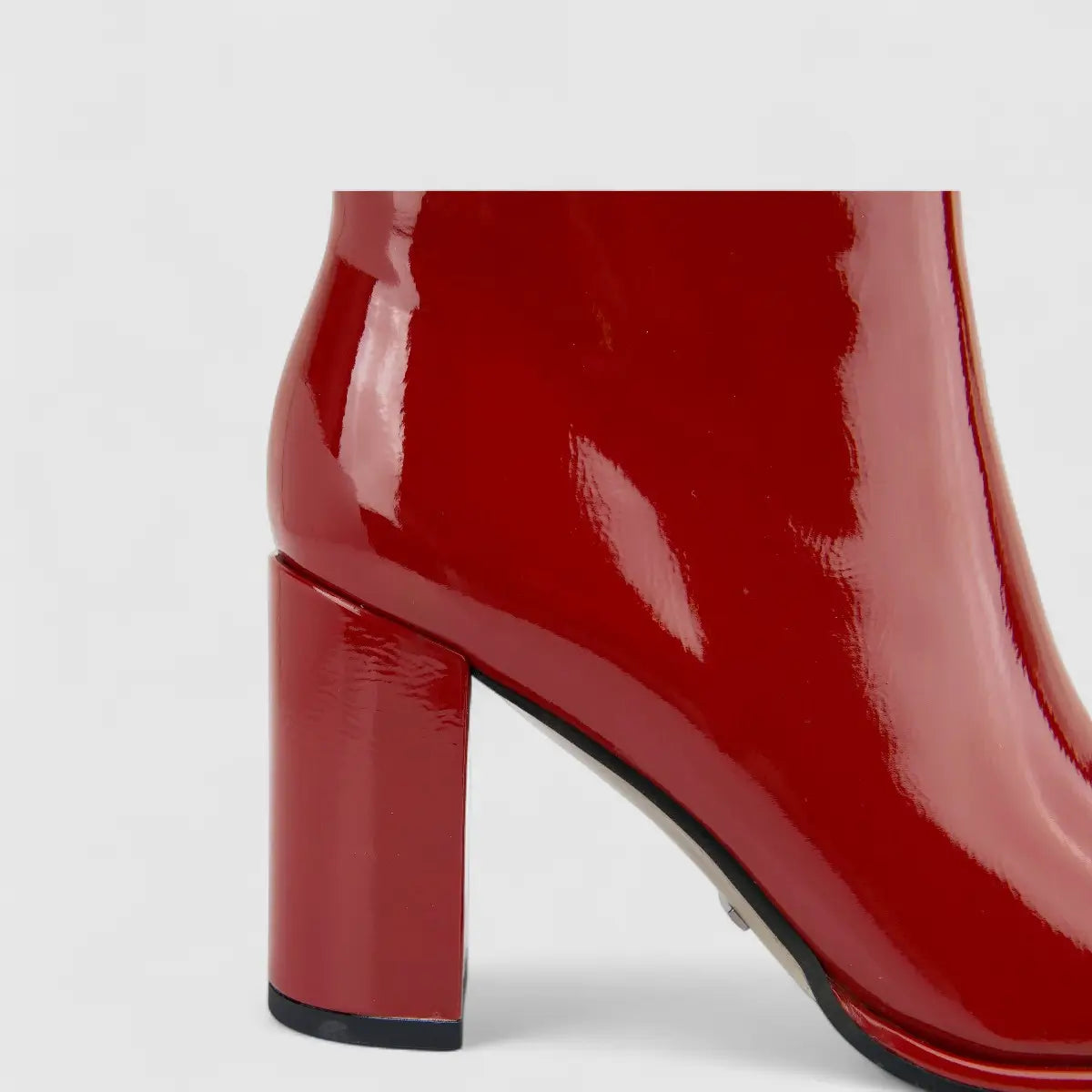 Bulbul Ladies Block Heel Ankle Boot Red CAR26-7