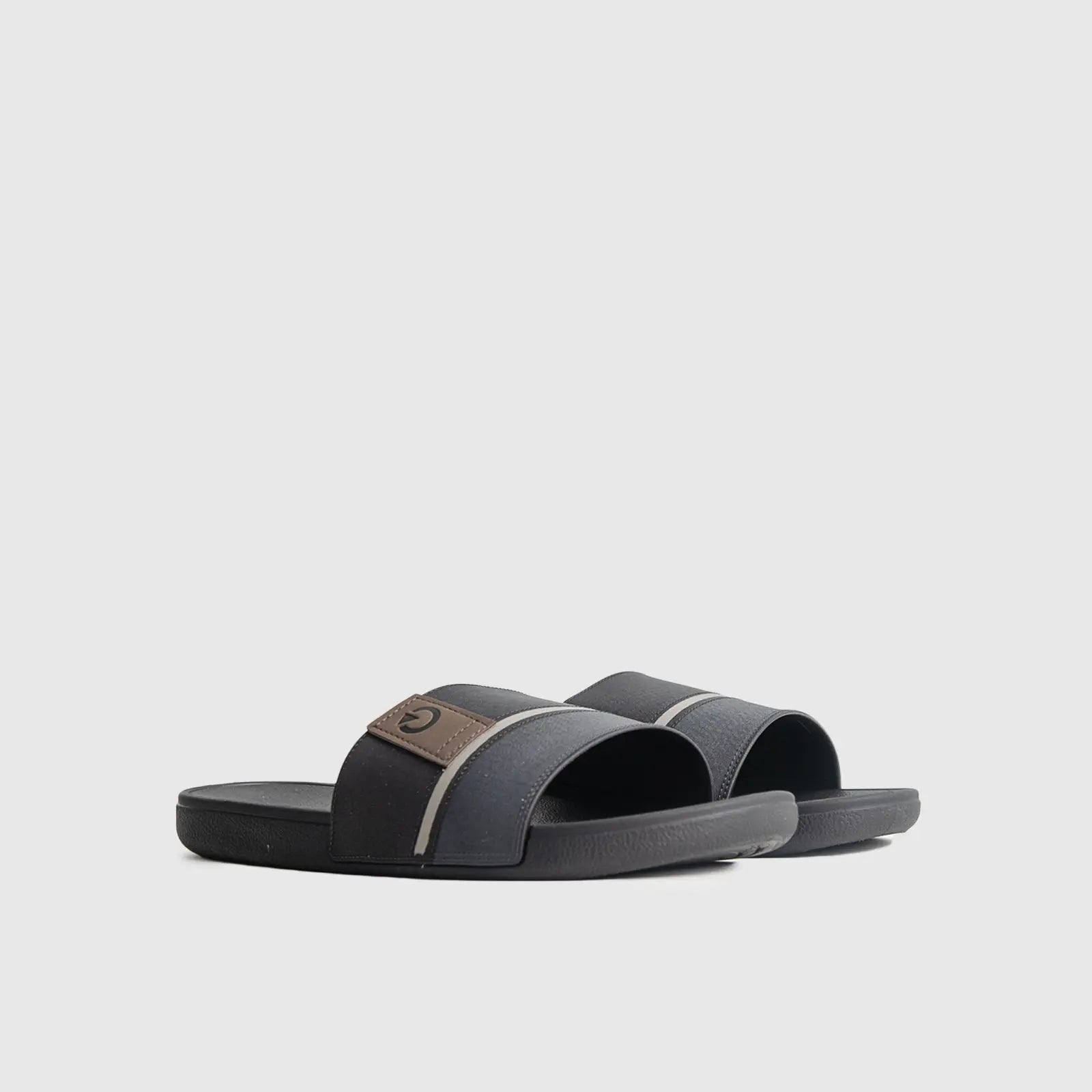 Cartago Dakar Slide Black/Brown 11521 Sandals | familyshoecentre