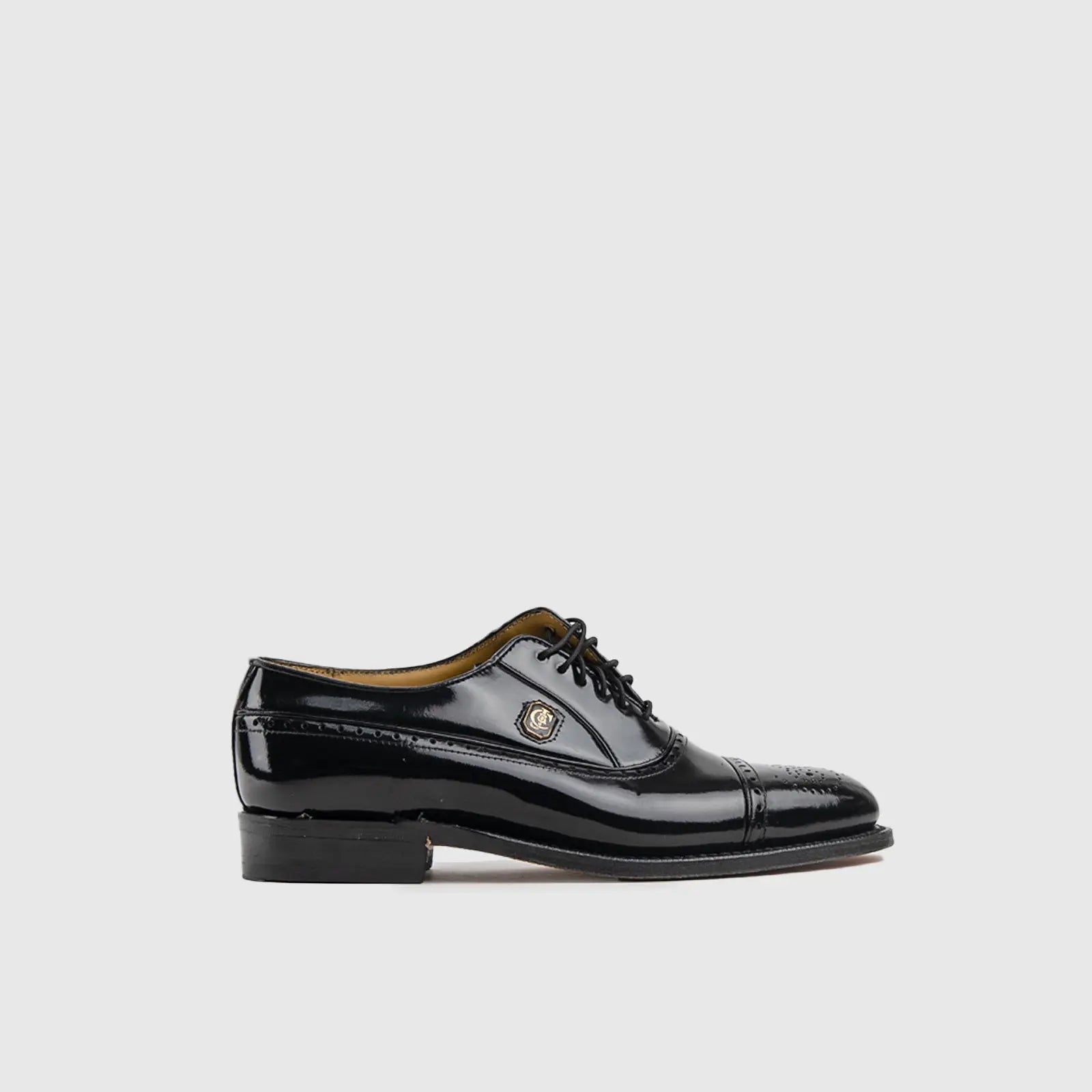 CROCKET AND JONES  - 15263 Black Gents Shoes | familyshoecentre