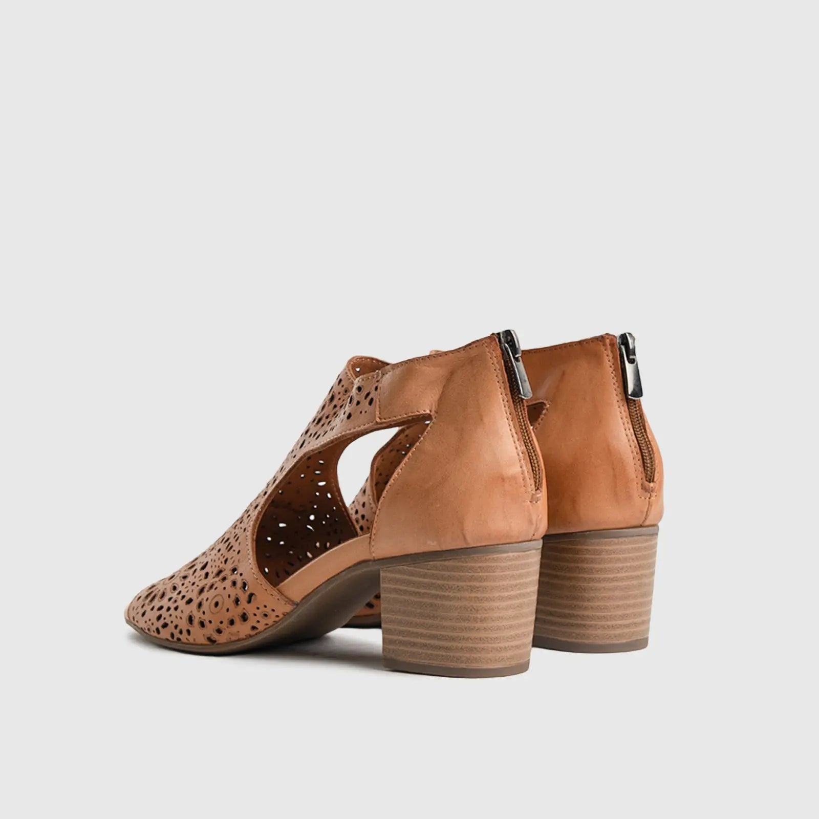 Comfort Block Heel Sandal Tan 8432 Heels | familyshoecentre