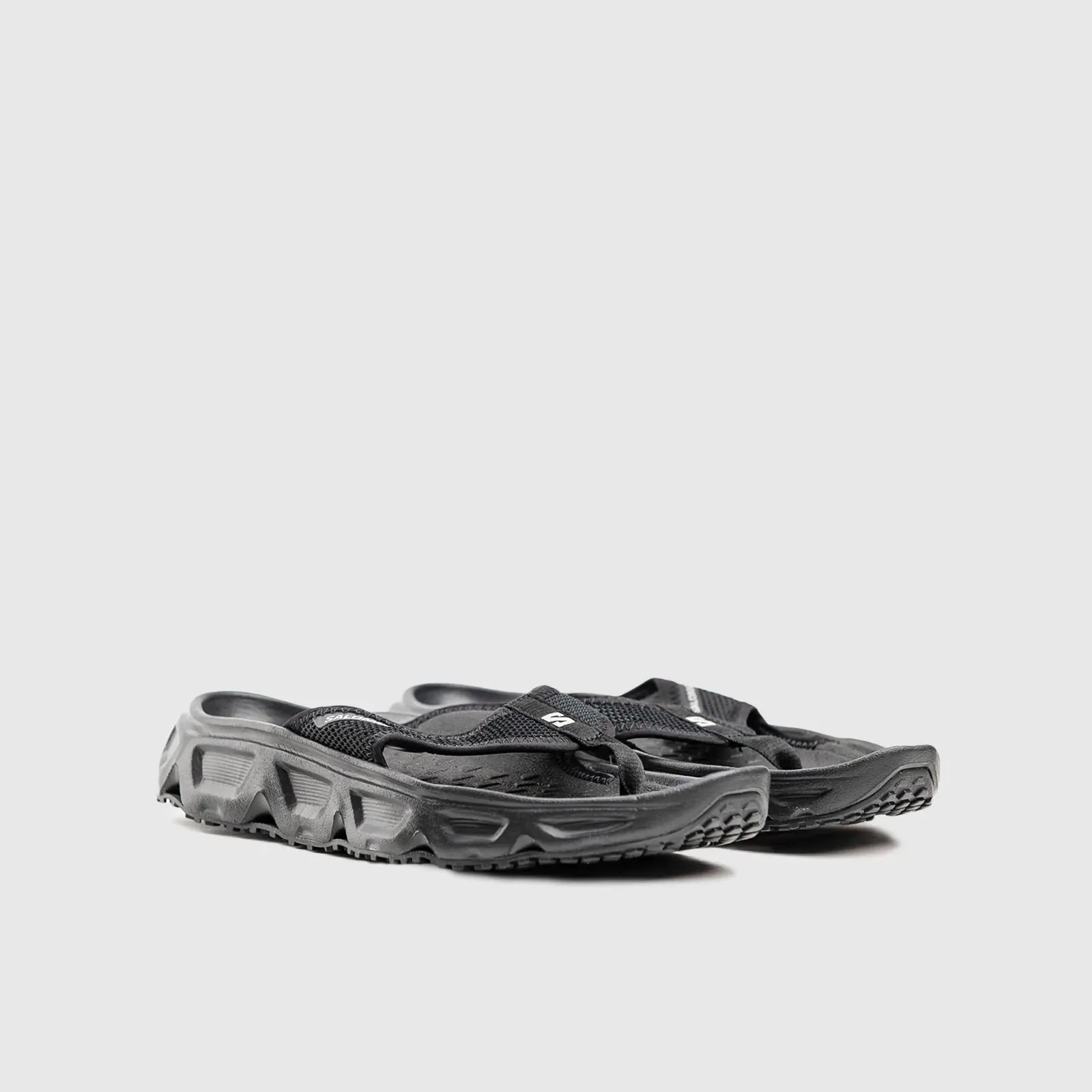 Comfort Flip Flops Black 471108 Flip-Flops | familyshoecentre