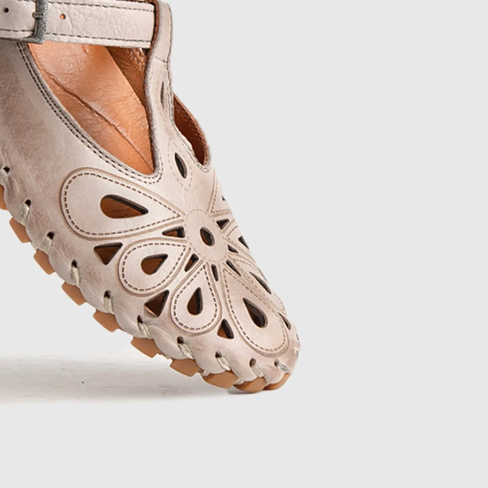 Comfort Leather Casuals 1205 Beige Pumps | familyshoecentre
