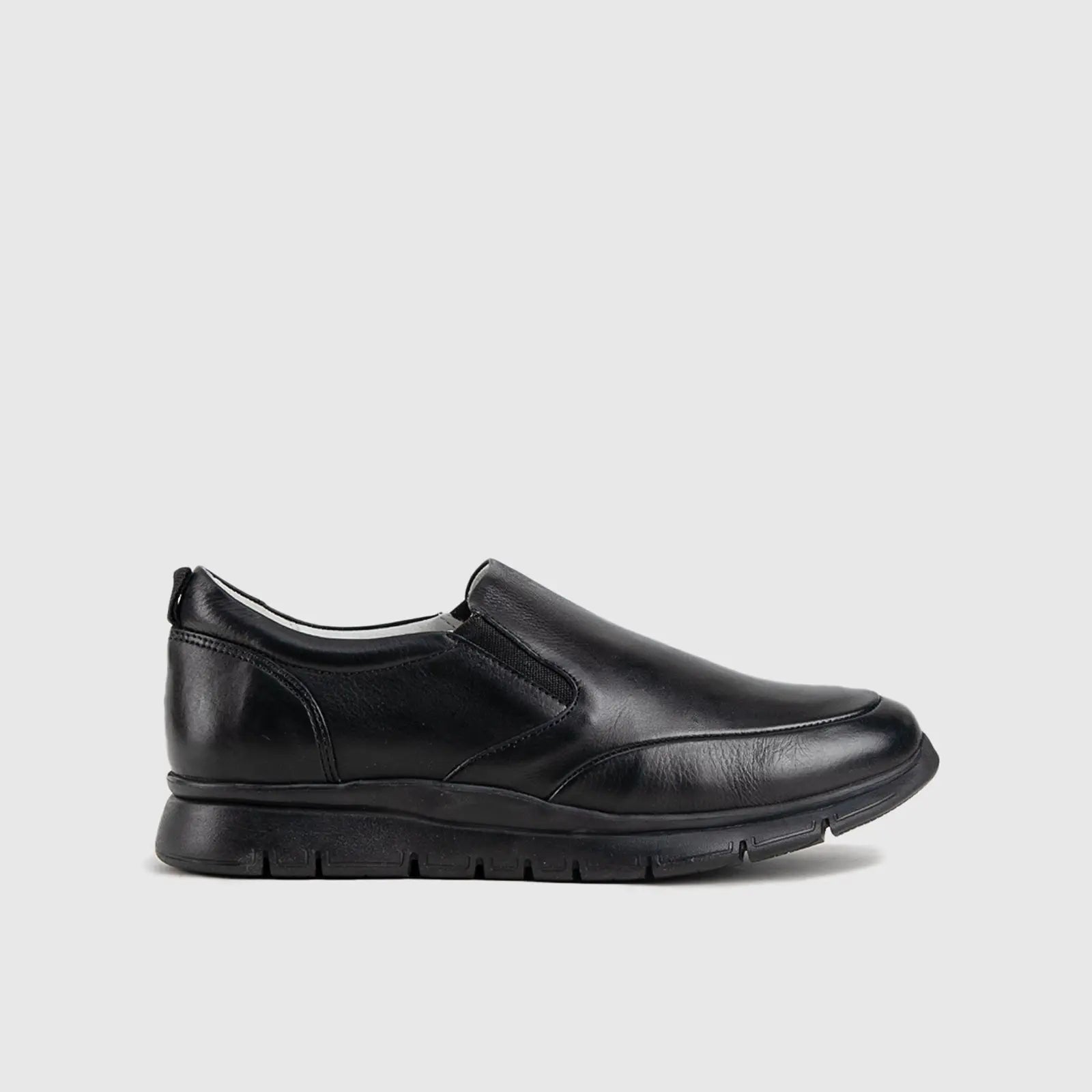 Comfort Slip Ons 010125 Black – familyshoecentre