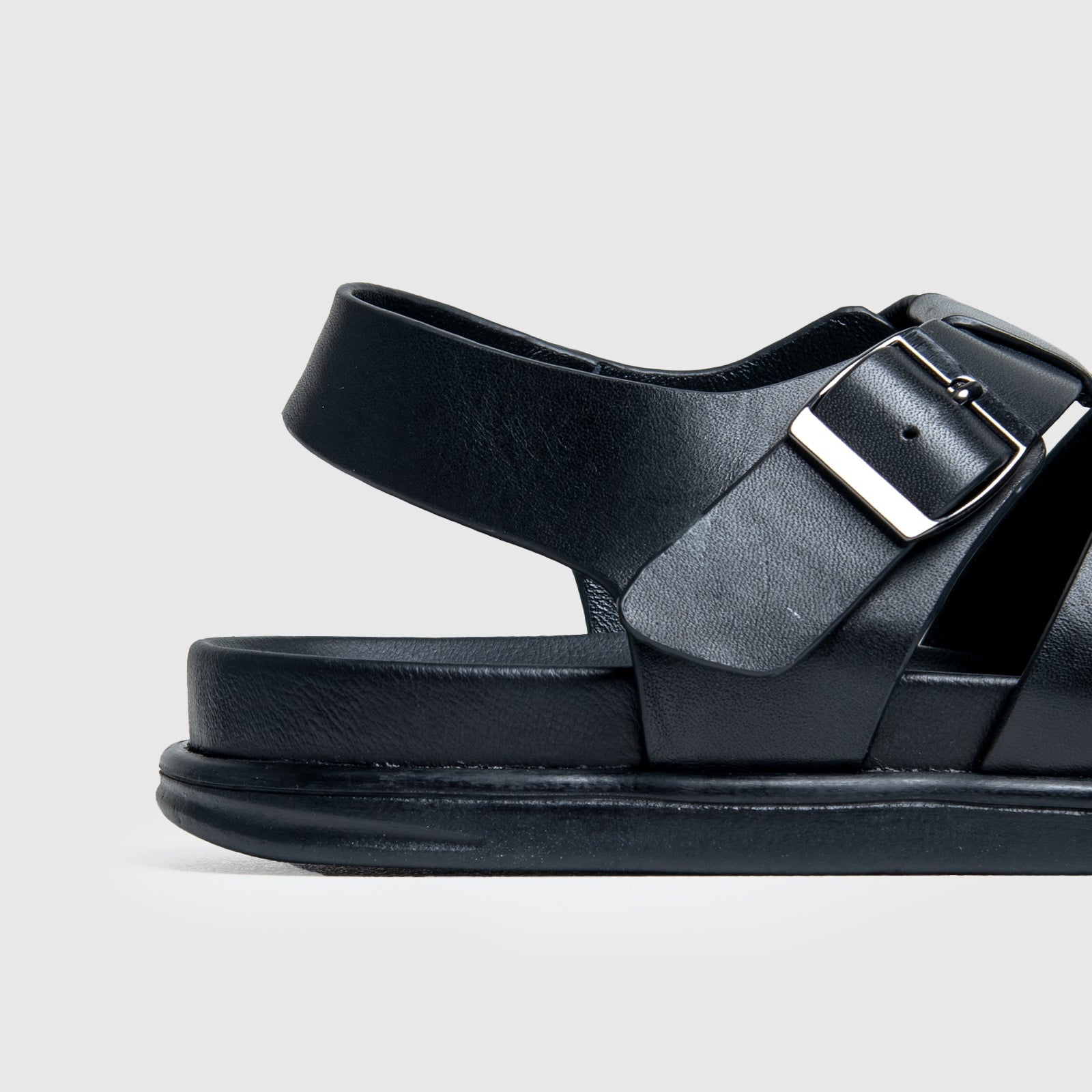Formales Leather Sandal FM2526-7 Black FS7