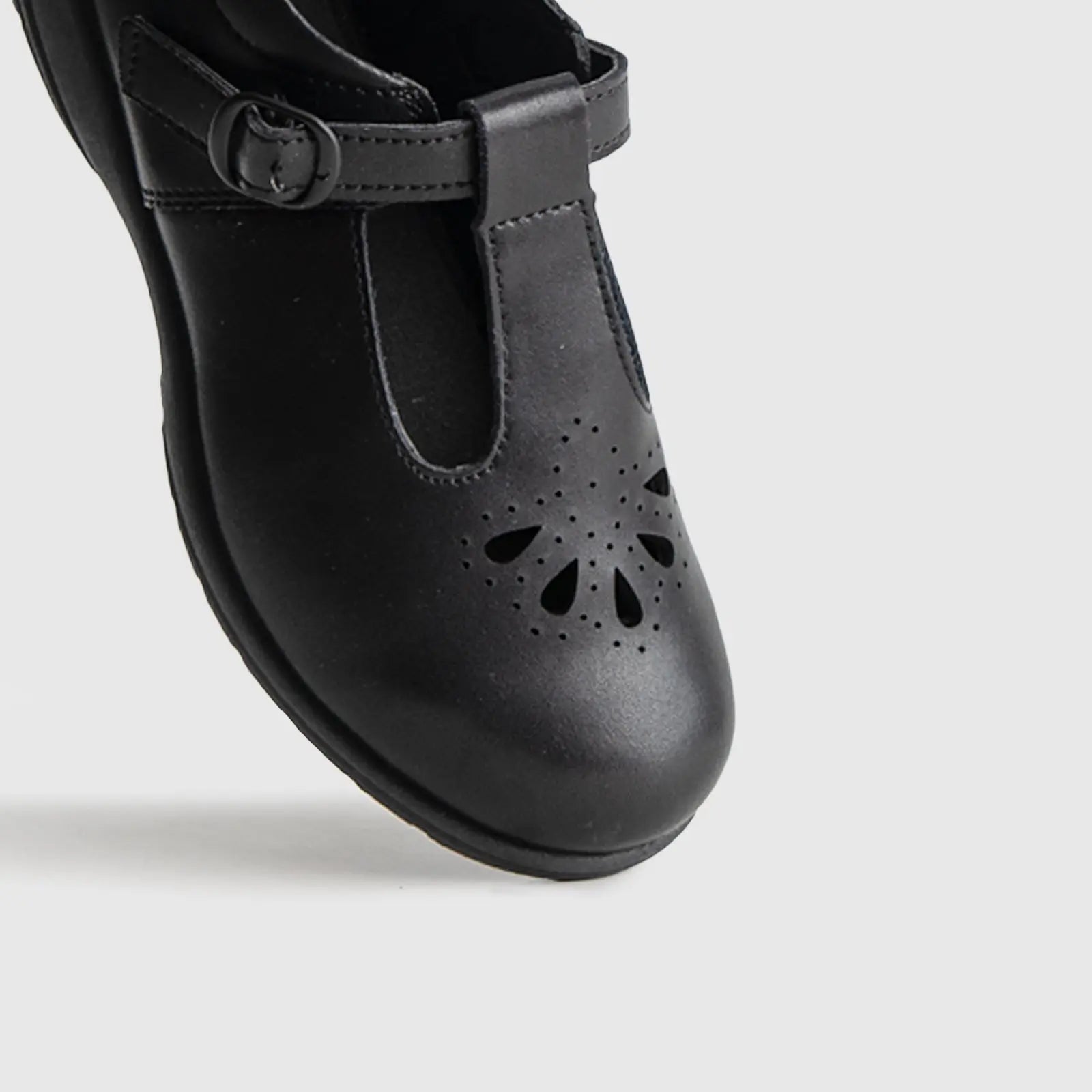 Crown Girls Youths T-Strap School Shoe school shoes | familyshoecentre