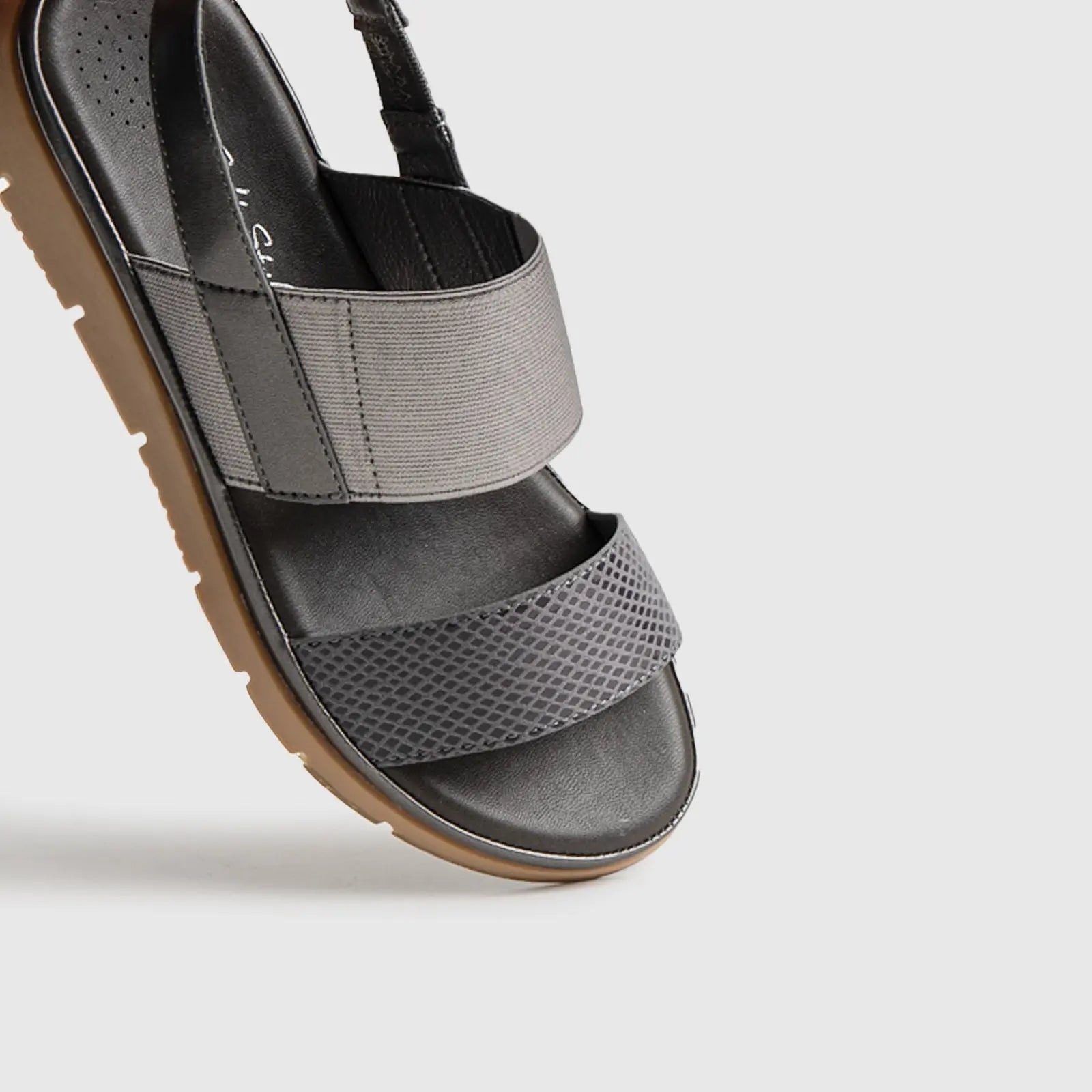 Soft Style Tegan Comfort Sandal 01320-2 Sandals | familyshoecentre