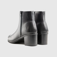 Dawn Comfort Ankle Boots Black 01350 Boots | familyshoecentre