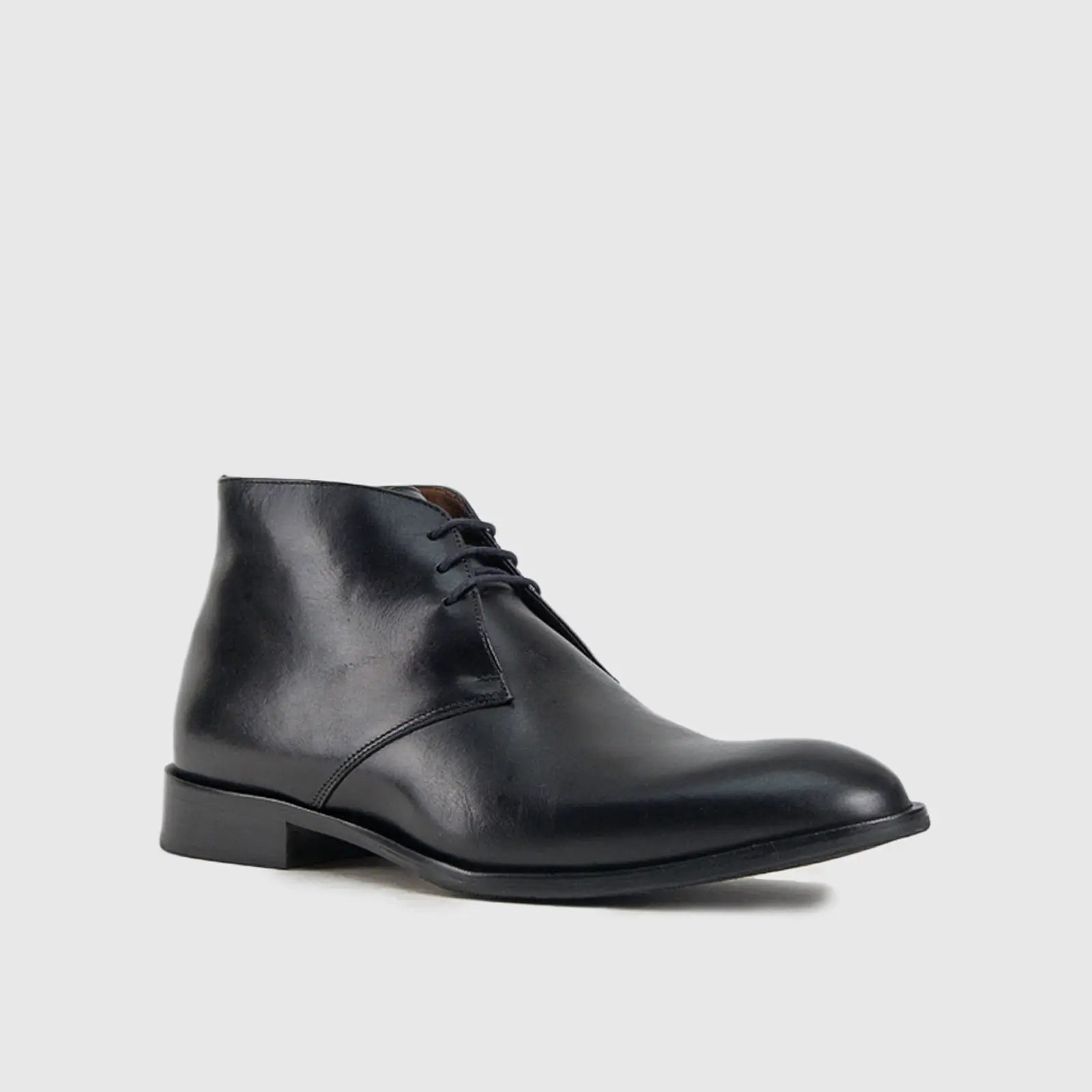 Dress Comfort Chukka Boot 1020028 Black Boots | familyshoecentre