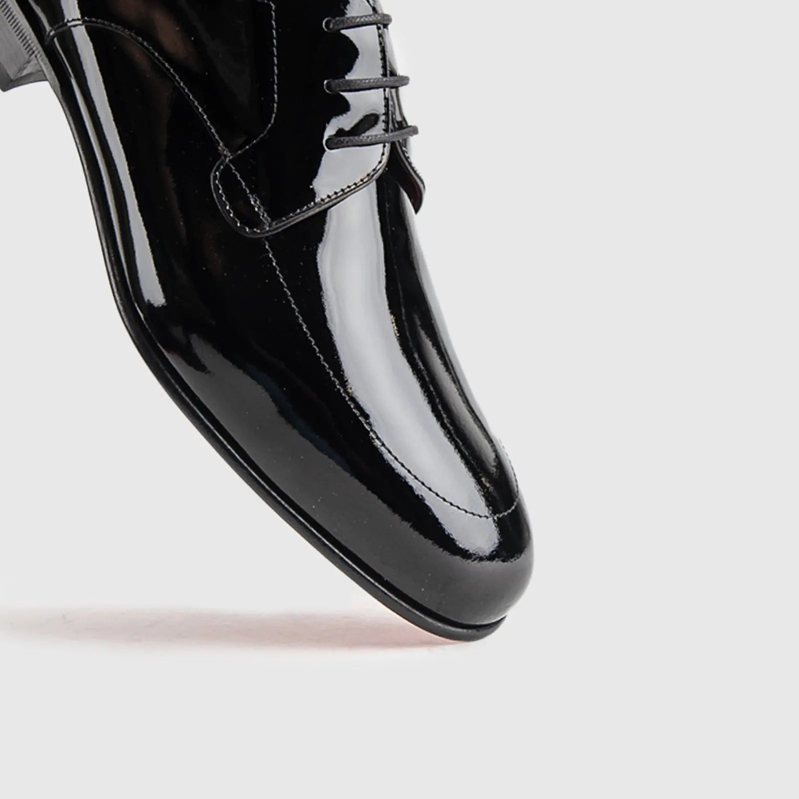 Dress Oxfords 7261 Black Patent Oxfords | familyshoecentre