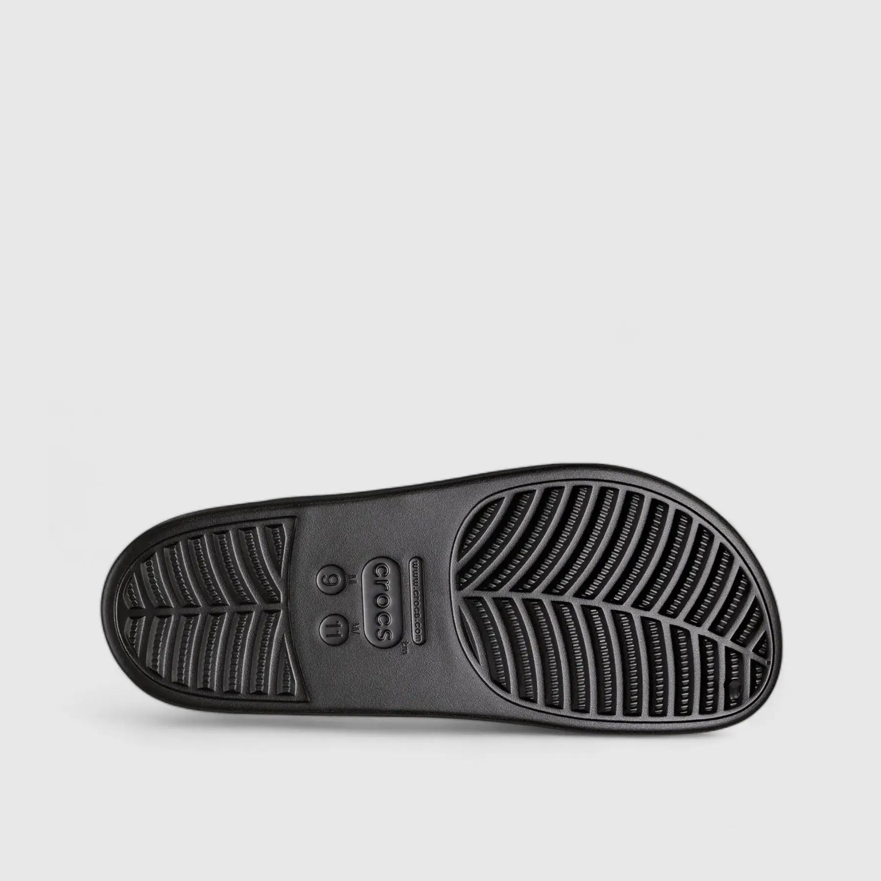 Dylan Clog Black 209366 Slides | familyshoecentre