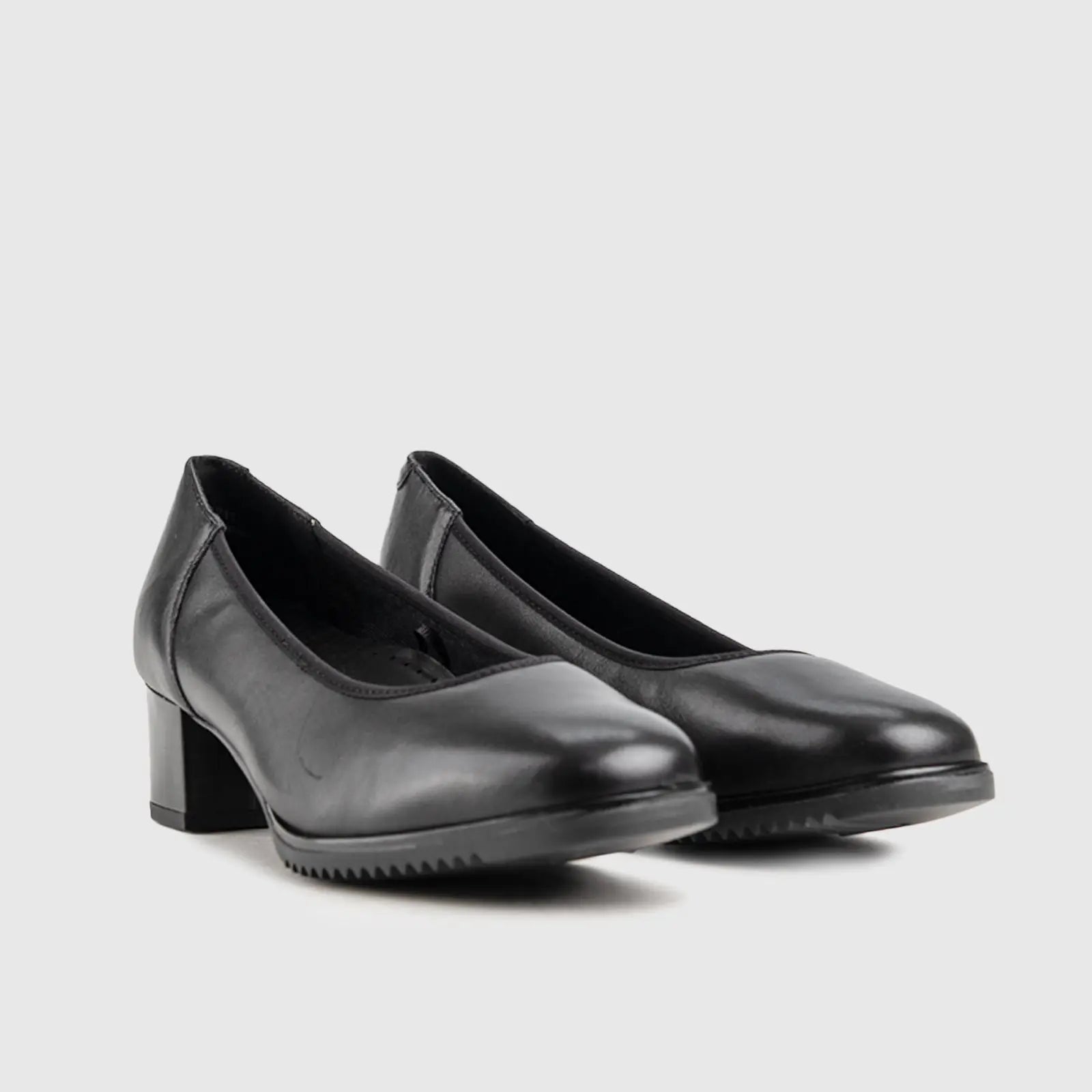 Isabella Comfort Block Heel Court 01357 Heels | familyshoecentre