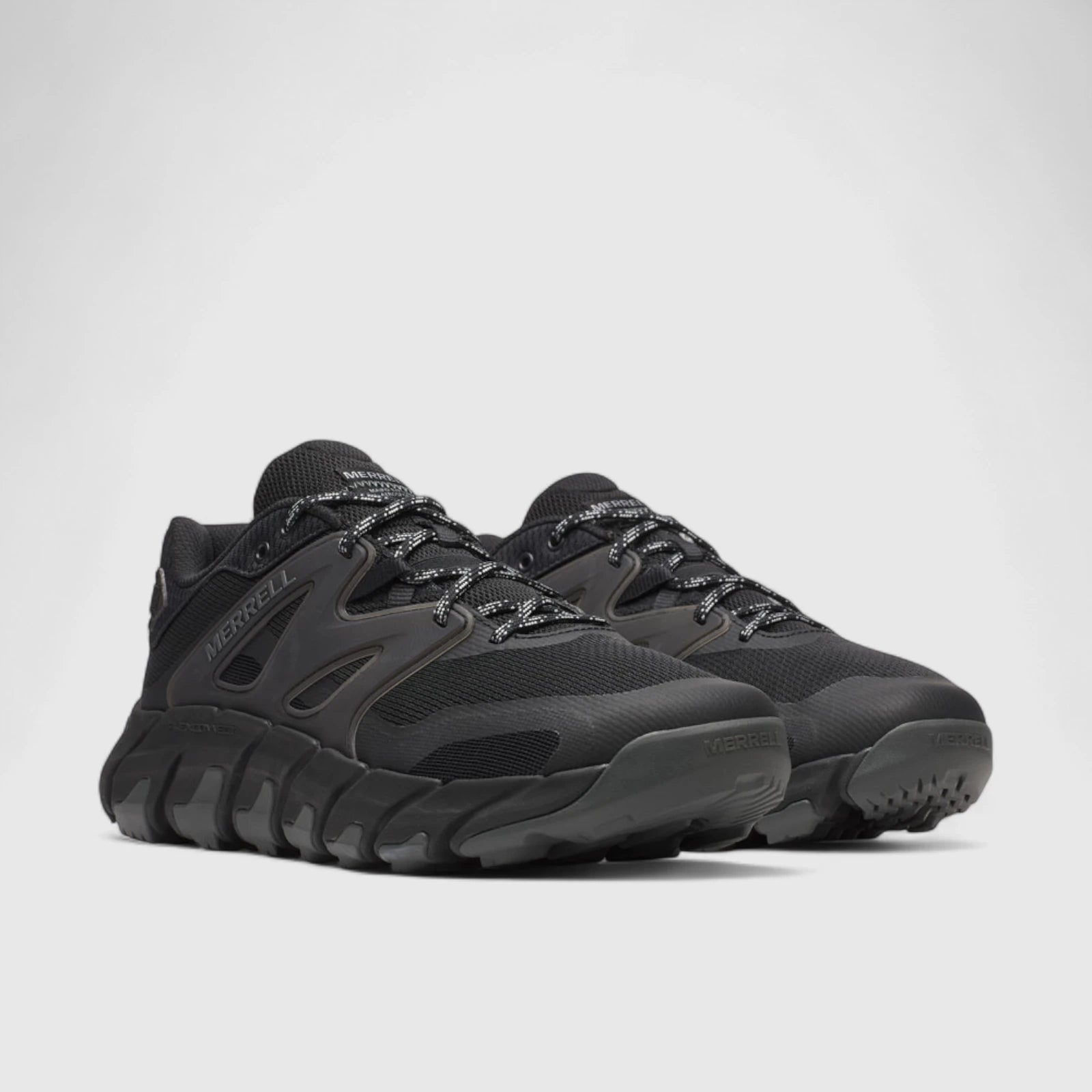 Merrell Maipo Explorer Aerosoft Outdoor Mens Sneaker Black J038009 A16 Sneakers | familyshoecentre
