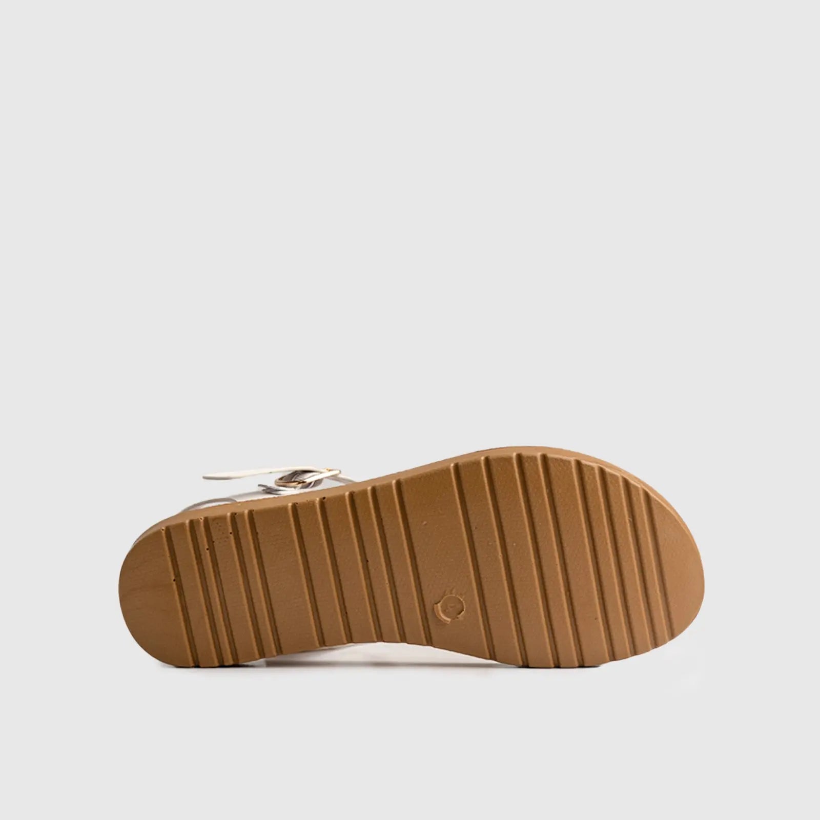 Ladies Thong Strap Sandal White 10511 Sandals | familyshoecentre