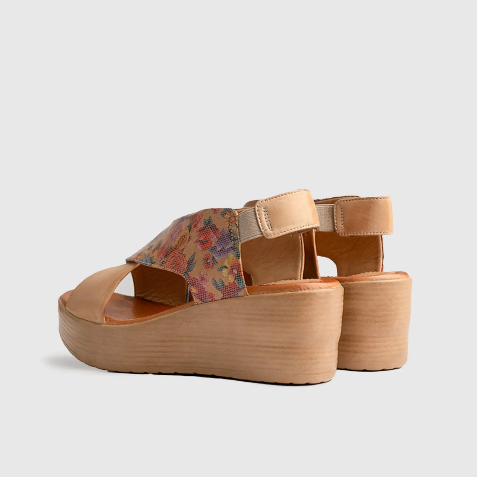 Leather Comfort Wedges Beige Multi 9010 Sandals | familyshoecentre