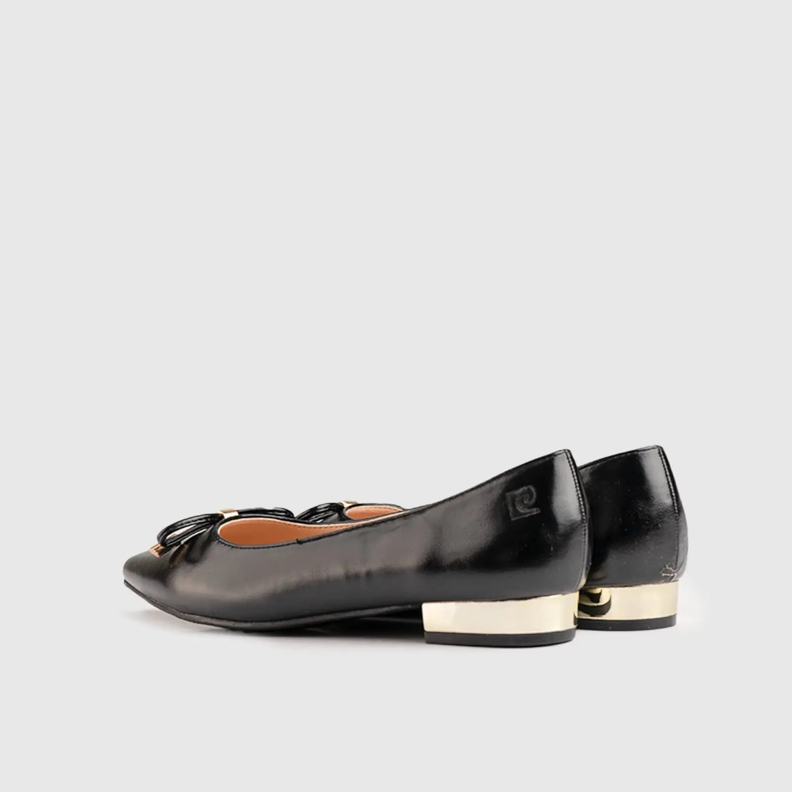 Low Heel Court Shoe Black 10565 Heels | familyshoecentre