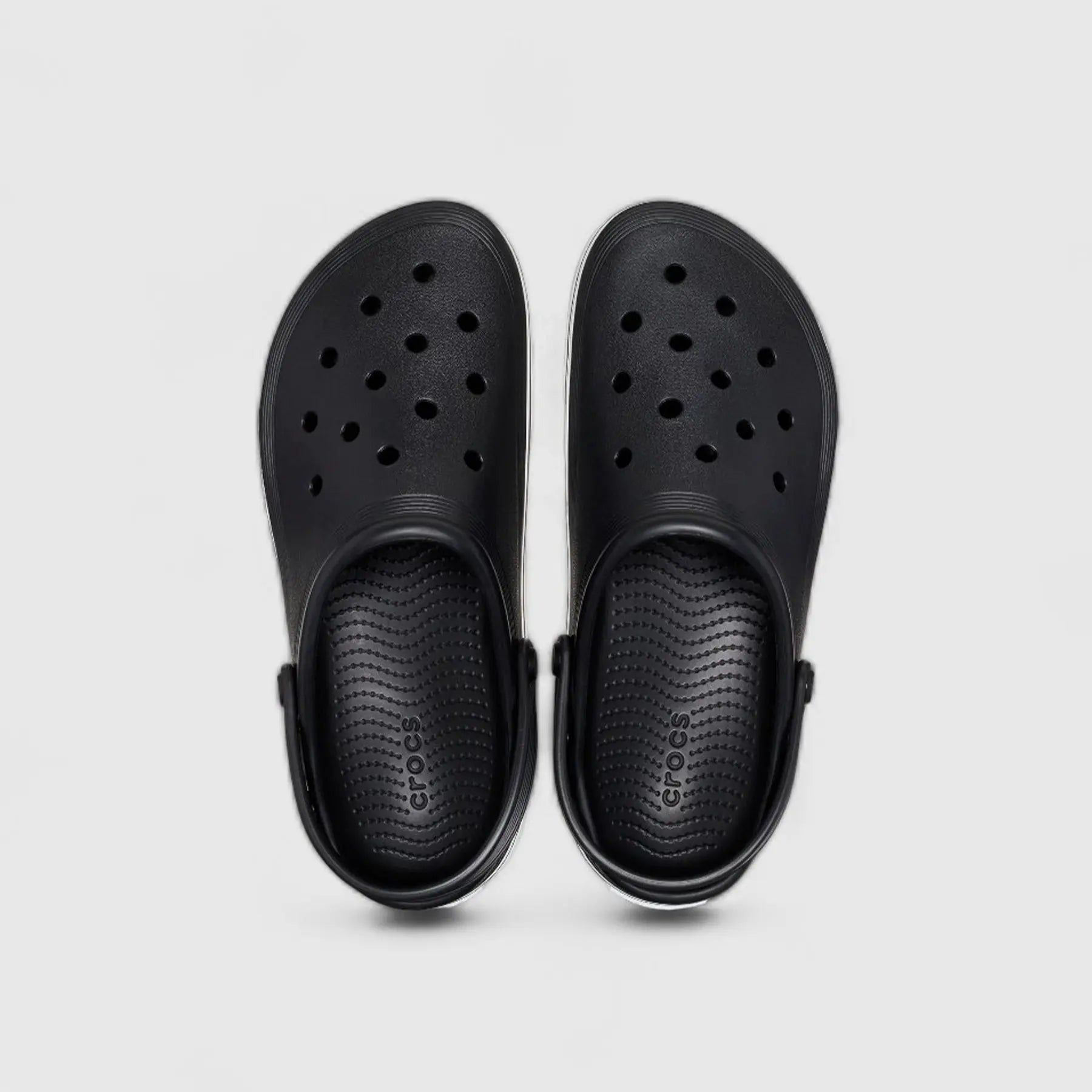 Off Court Clog Black 208371 Slides | familyshoecentre