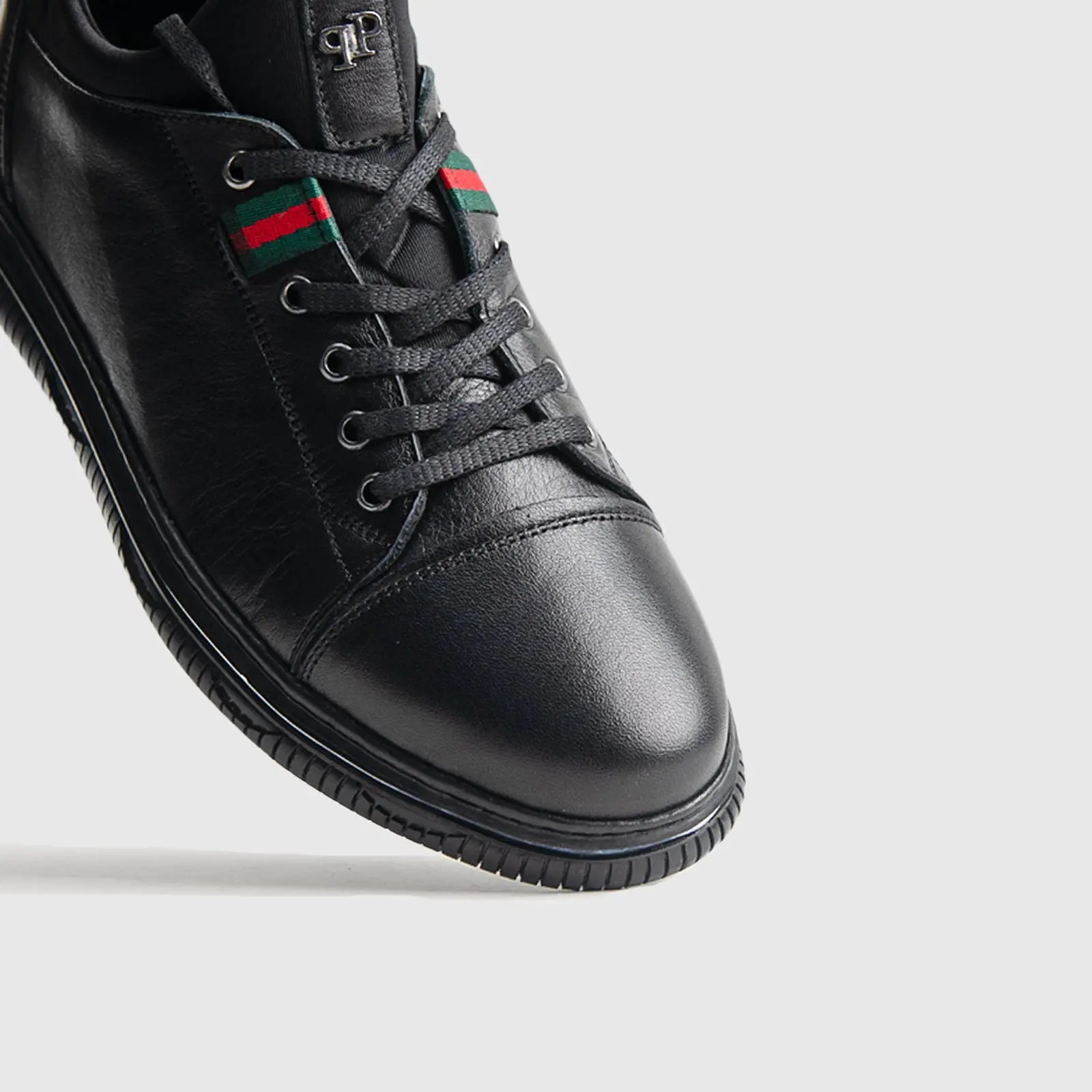 Pepita Casual Sneaker - 6095 Black Sneakers | familyshoecentre