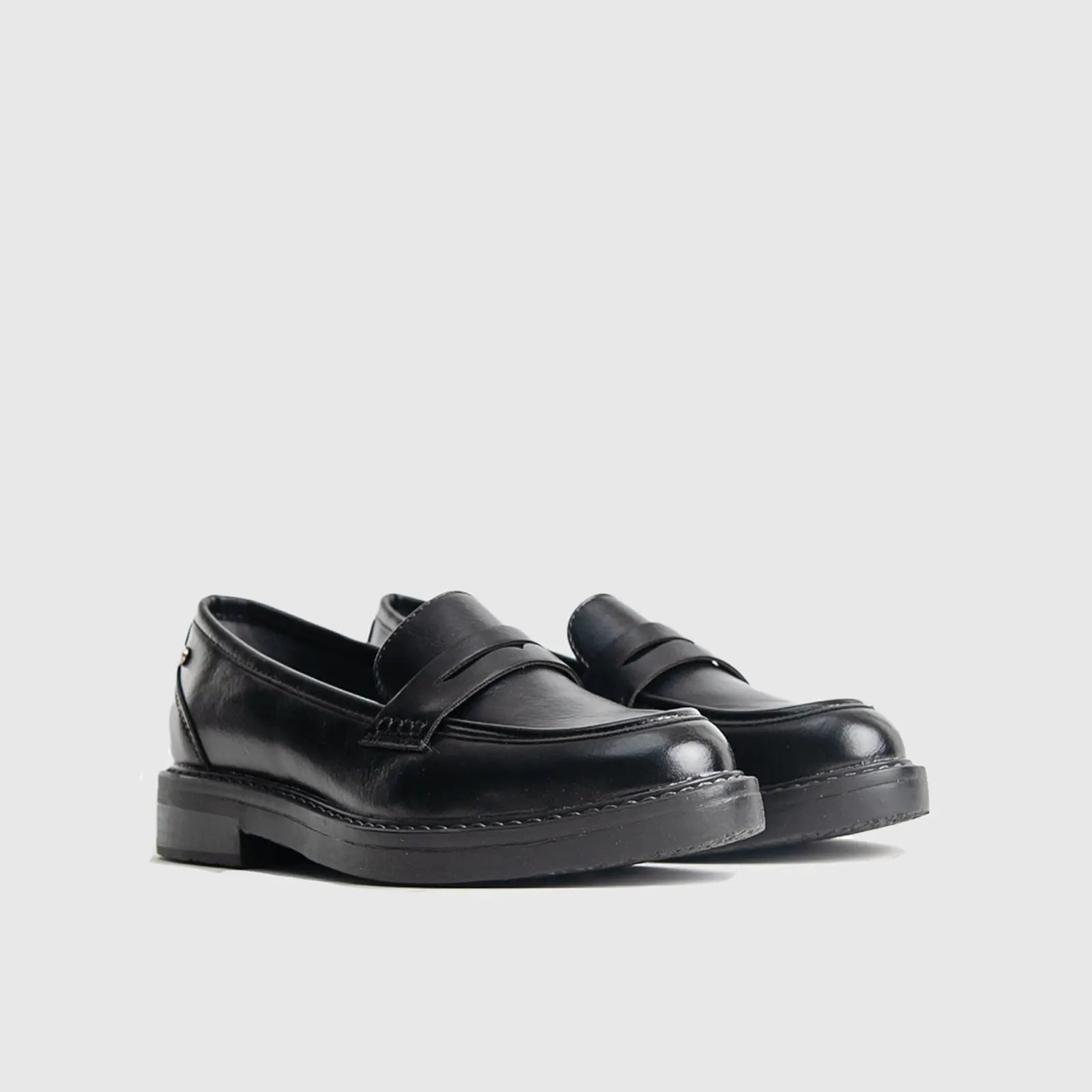 Slip On Moc - 10261 Black Loafers | familyshoecentre