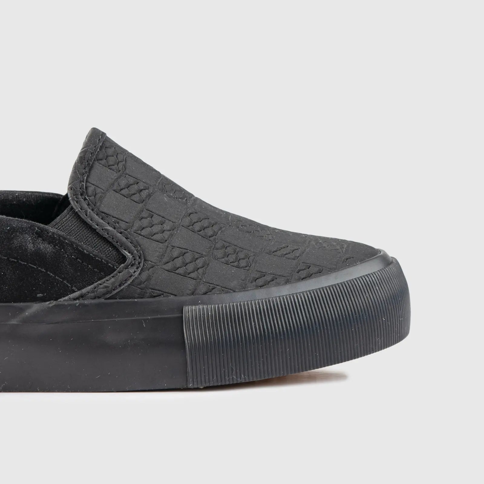 Slip On Sneaker Black 10523 Sneakers | familyshoecentre