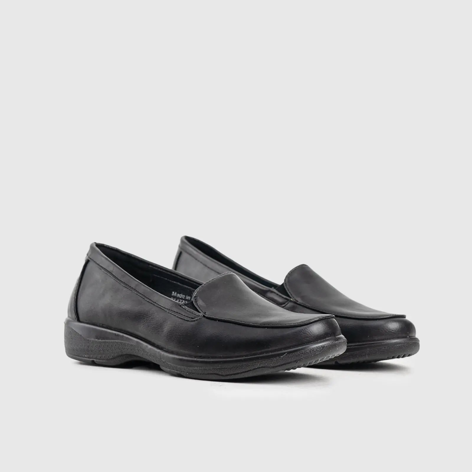 Soft Style Jondine SSL01294 Black Pumps | familyshoecentre