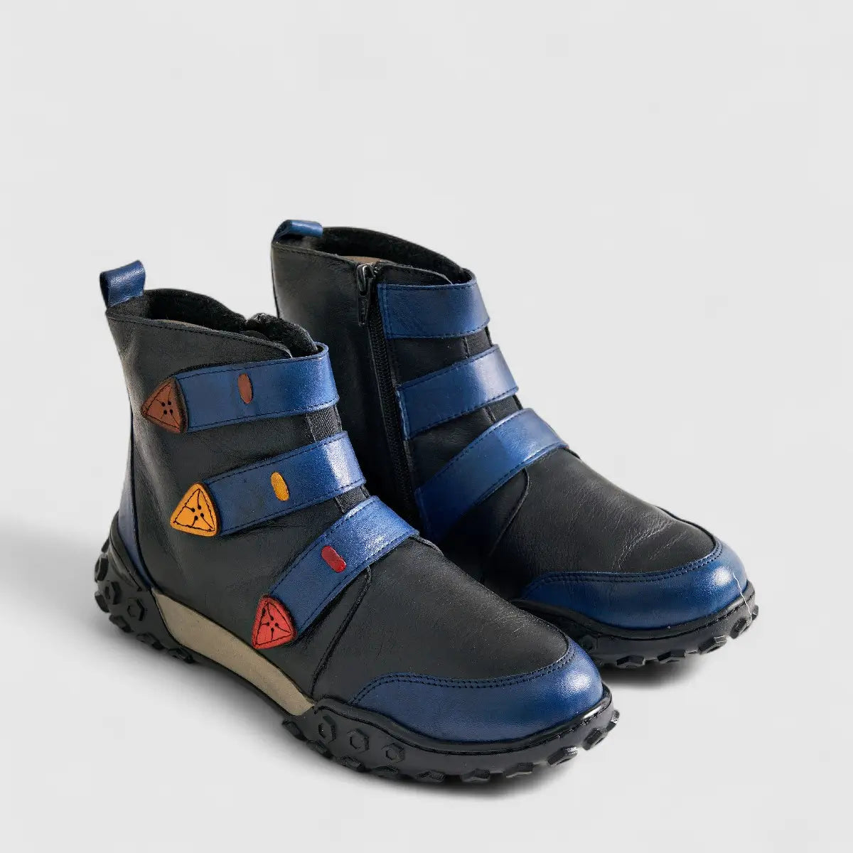 Karyoka Comfort Leather Boots 3563 Black/Navy Boots | familyshoecentre