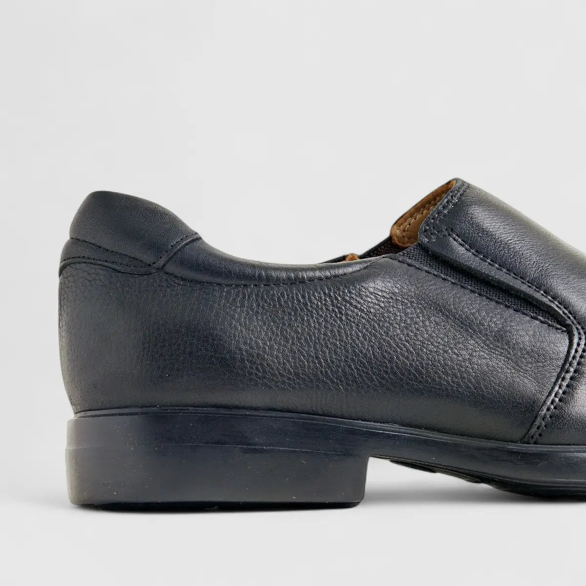 Anatomic Leather Comfort Slip On Black 595905 AN140 Slip-ons | familyshoecentre