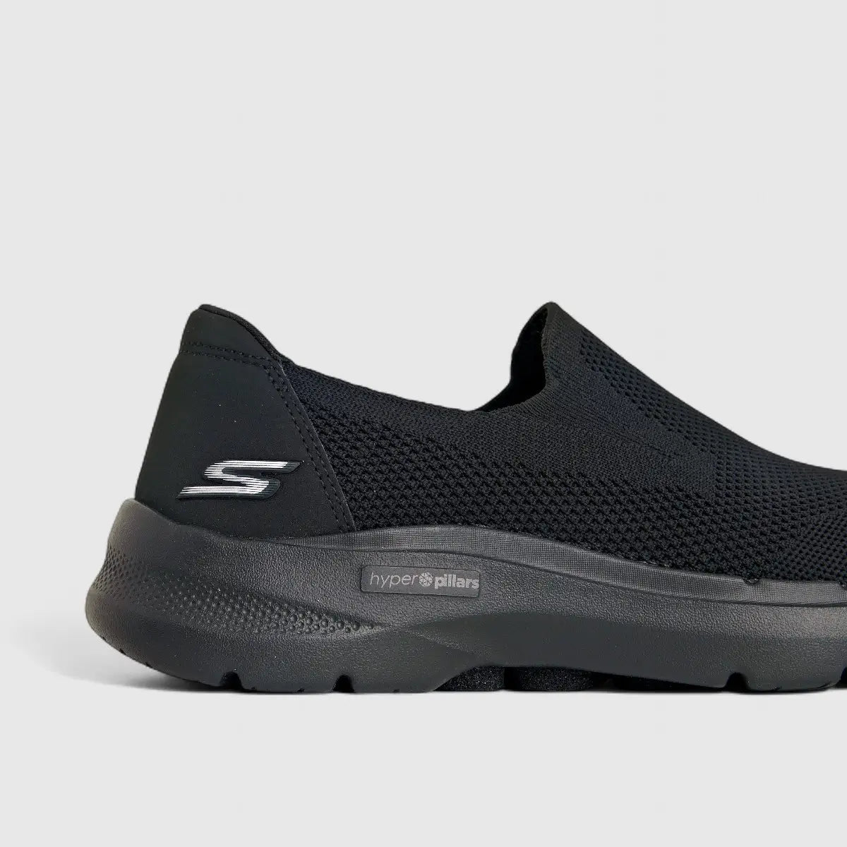 Skechers Men's Comfort Slip On Go Walk 6 216271 Black SM118