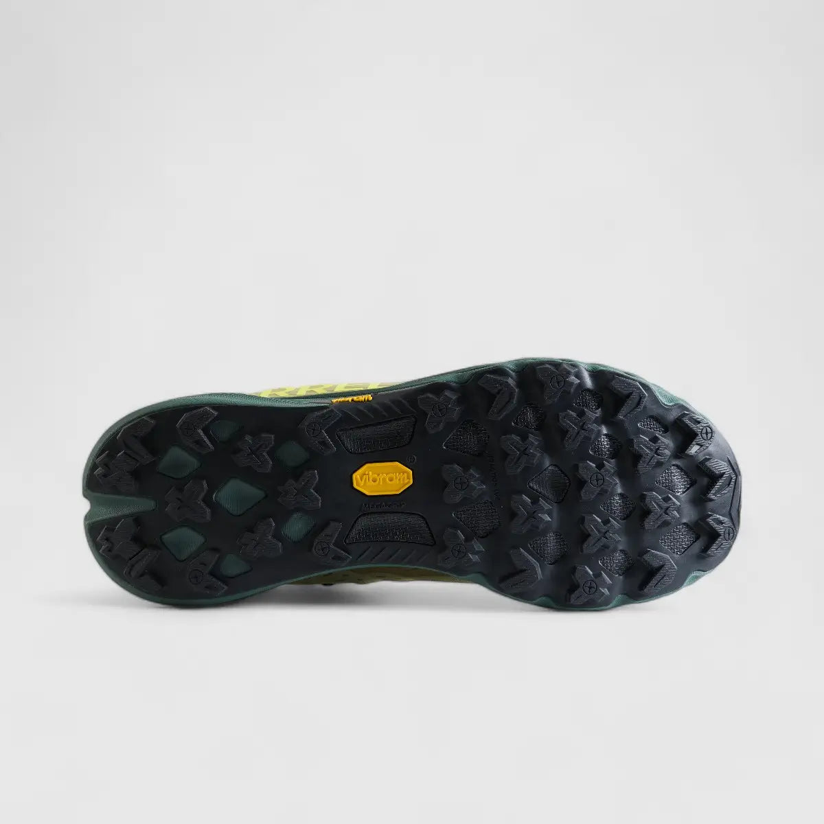 Agility Peak 5 Outdoor Sneaker Beach J068337 A12 Sneakers | familyshoecentre