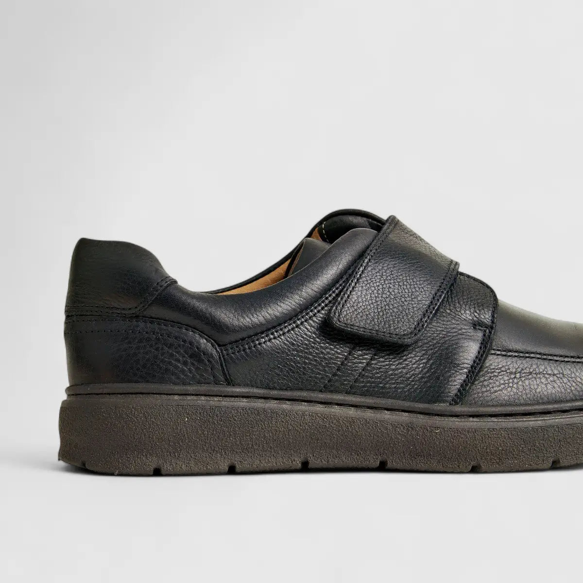 Anatomic Leather Comfort Velcro Slip On Black 727270 AN129 Slip-ons | familyshoecentre