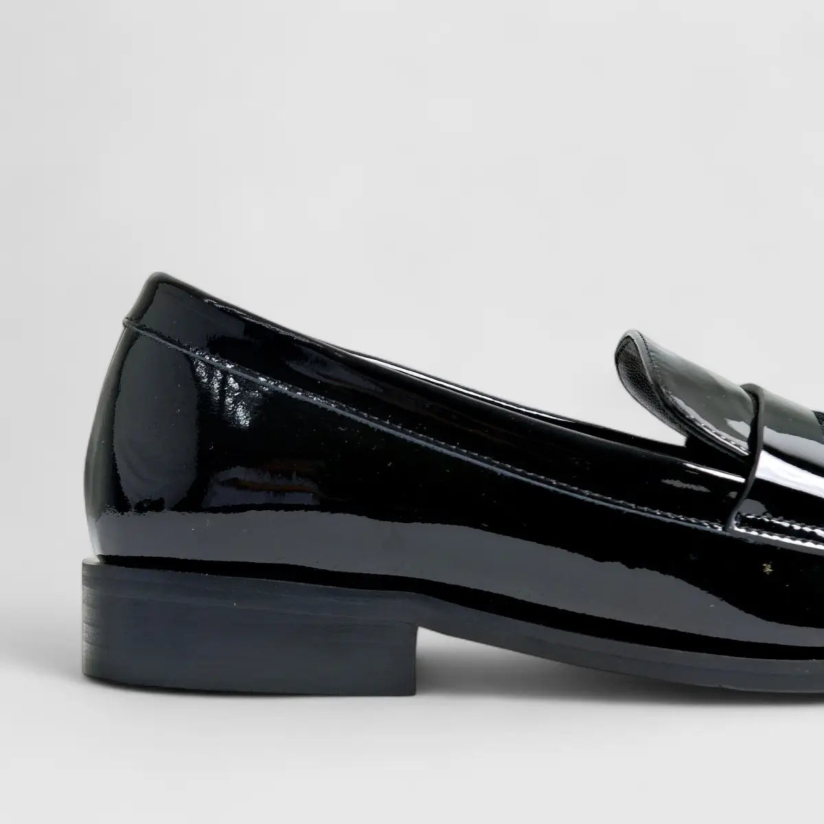 Bulbul Leather Loafers Black LAR6017 Loafers | familyshoecentre