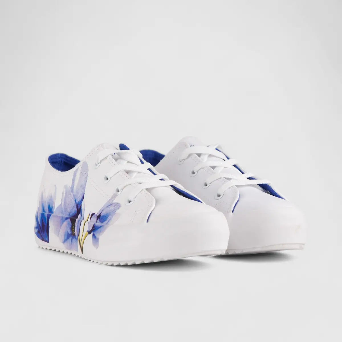 PC Casual Sneaker White Blue 10505 Sneakers | familyshoecentre