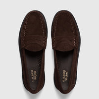 Overhead view of a pair of Bass Men's Chunky Sole Weejun Lug Larson loafers in chocolate suede.